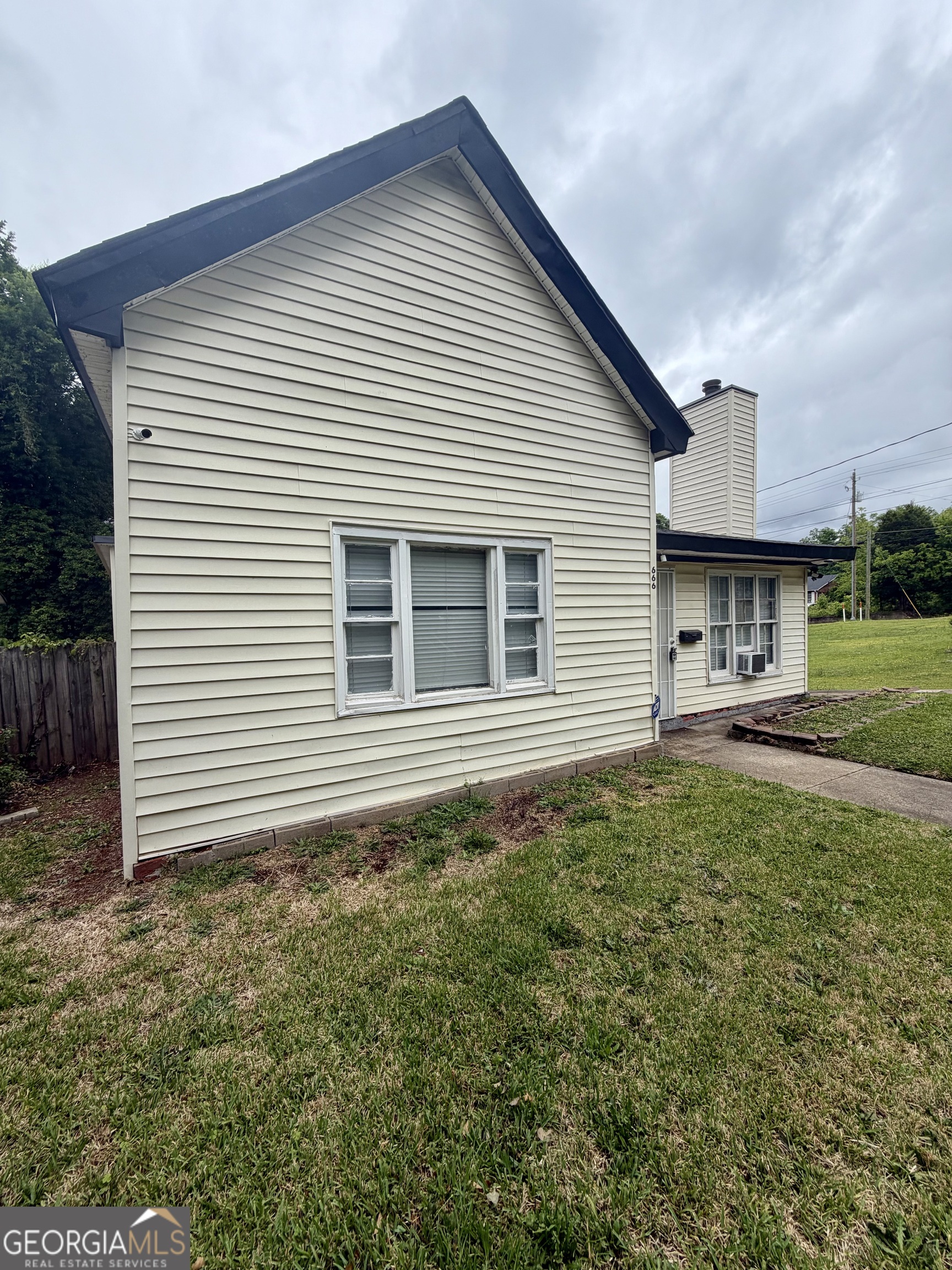 666 Woolfolk Street Macon GA 31217