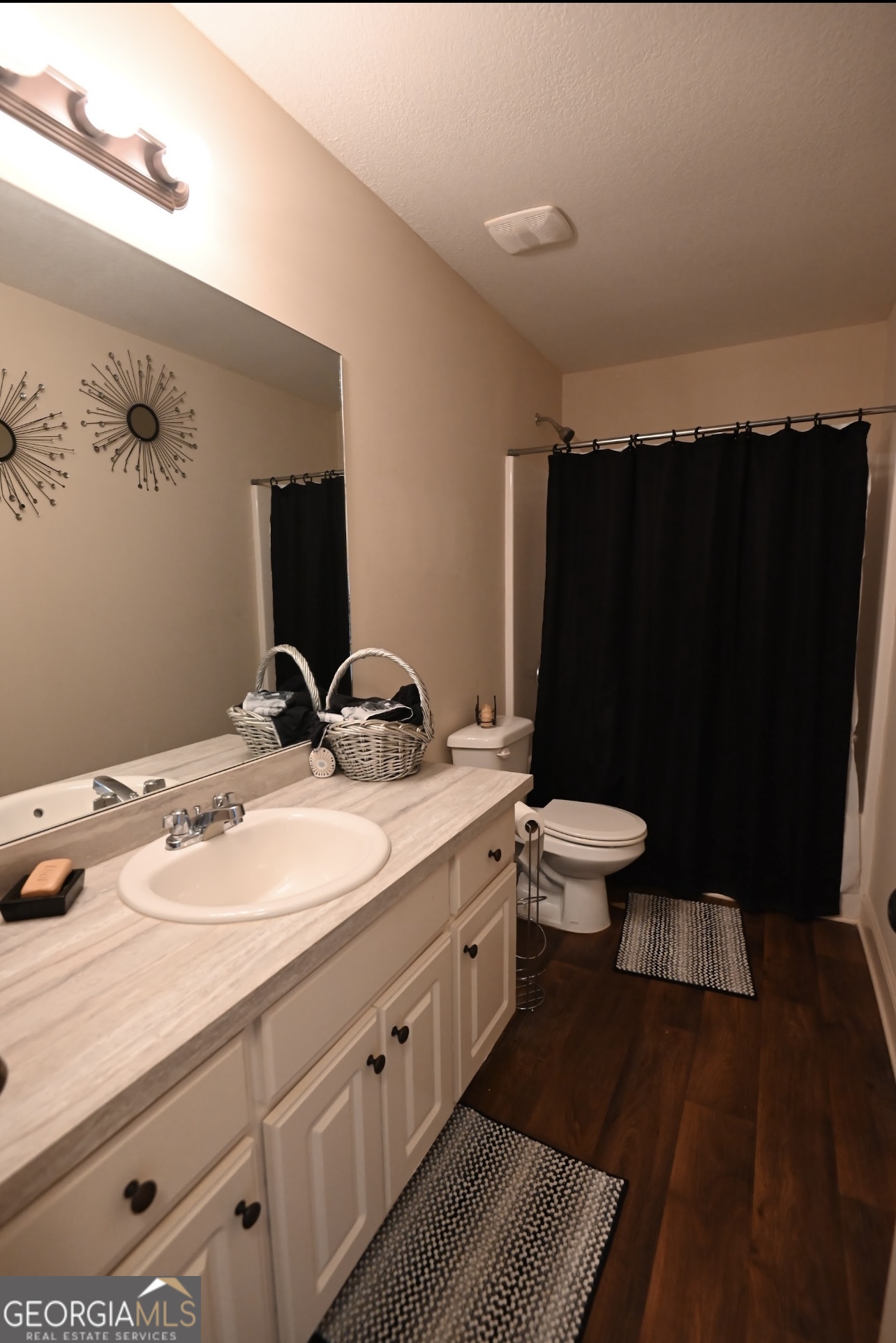 1743 Sara Hunter Lane NW Milledgeville GA 31061