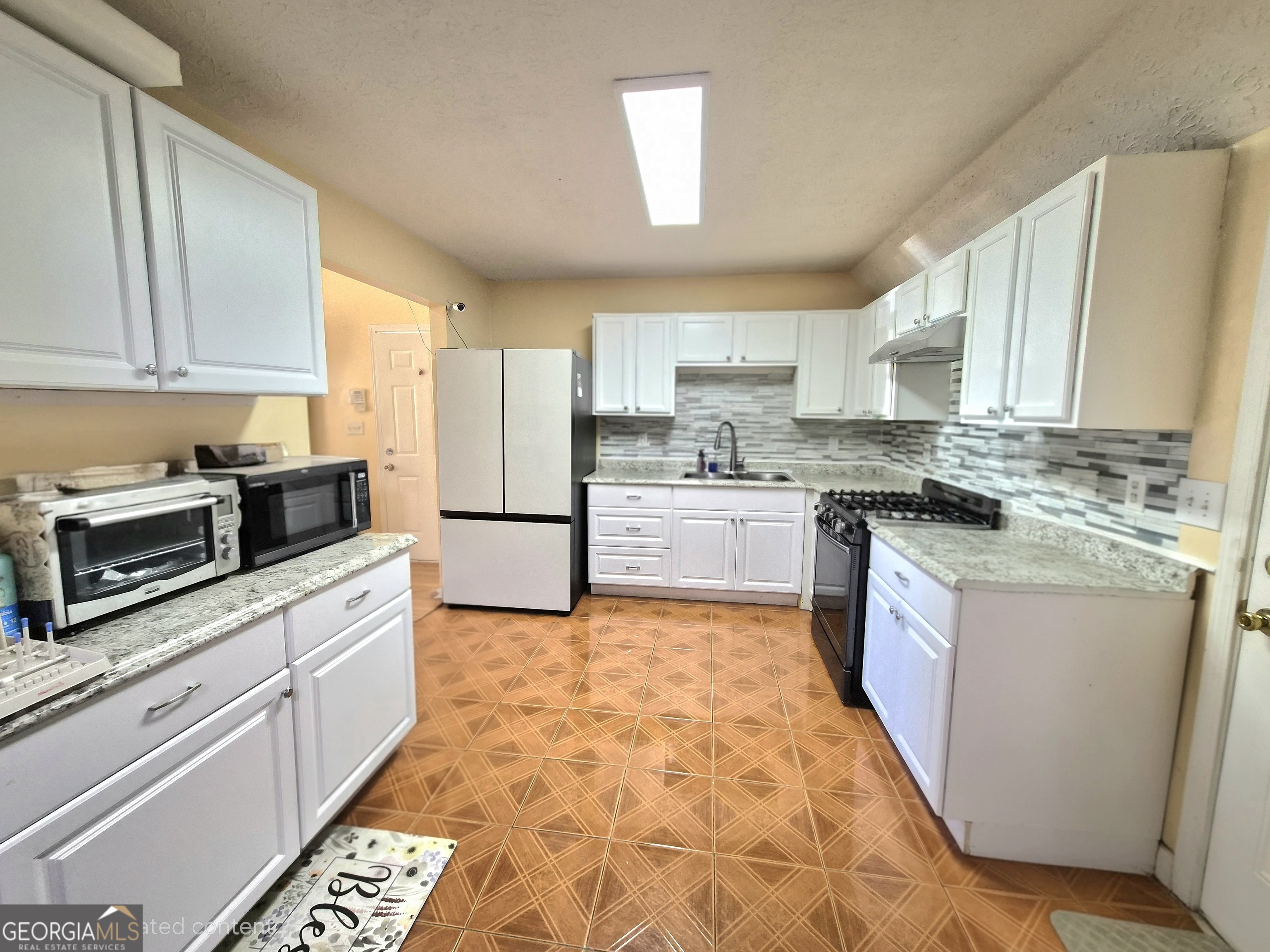 2784 Holly Berry Drive Ellenwood GA 30294