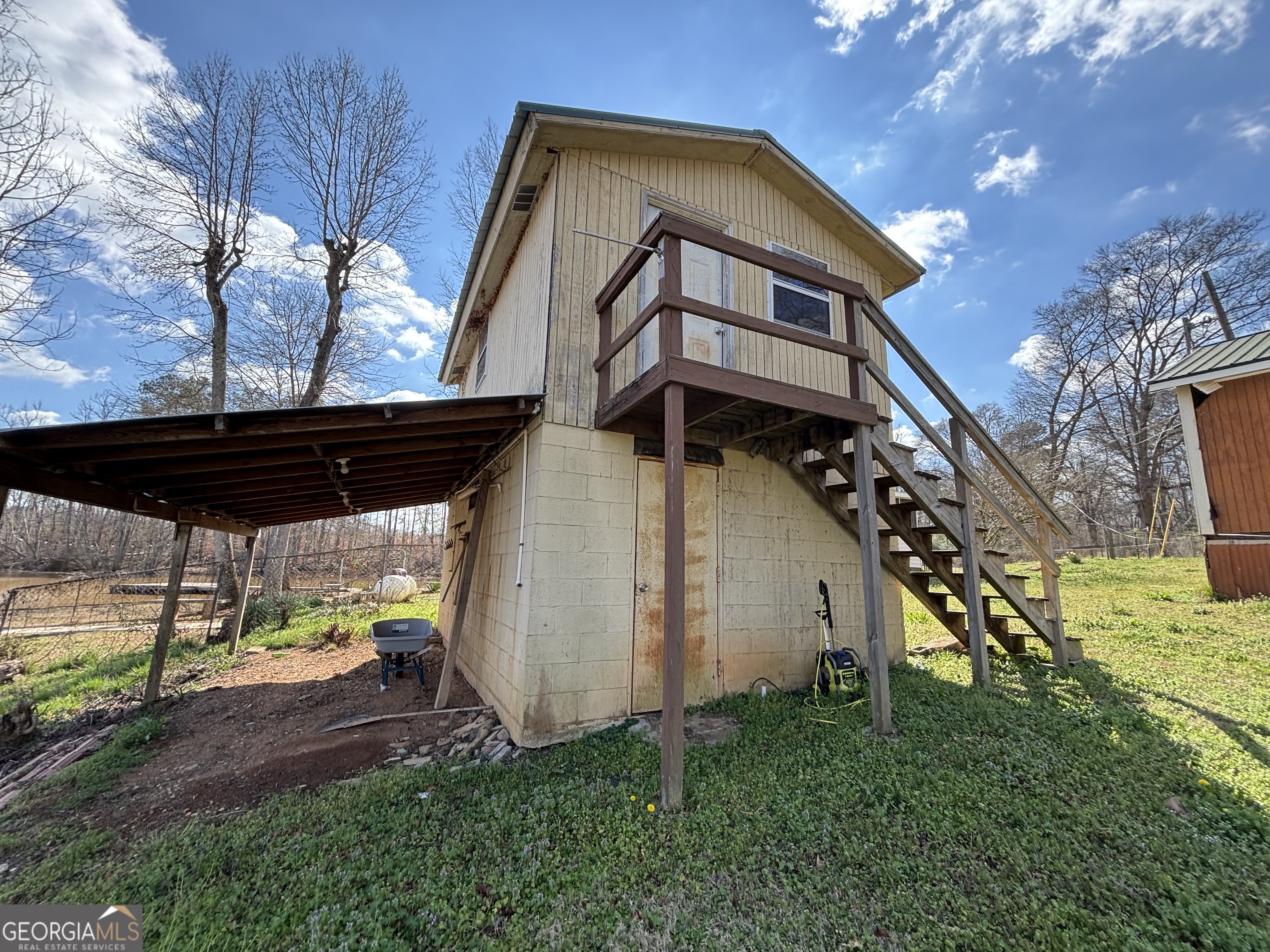 215 Cherokee Drive Jackson GA 30233