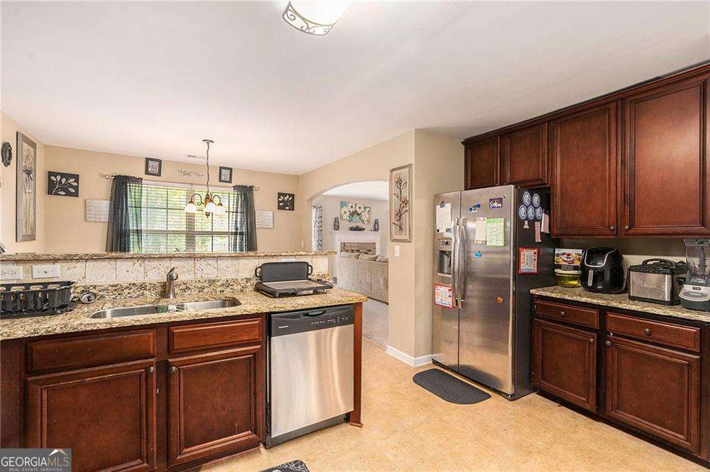 1200 Pendley Point Hampton GA 30228
