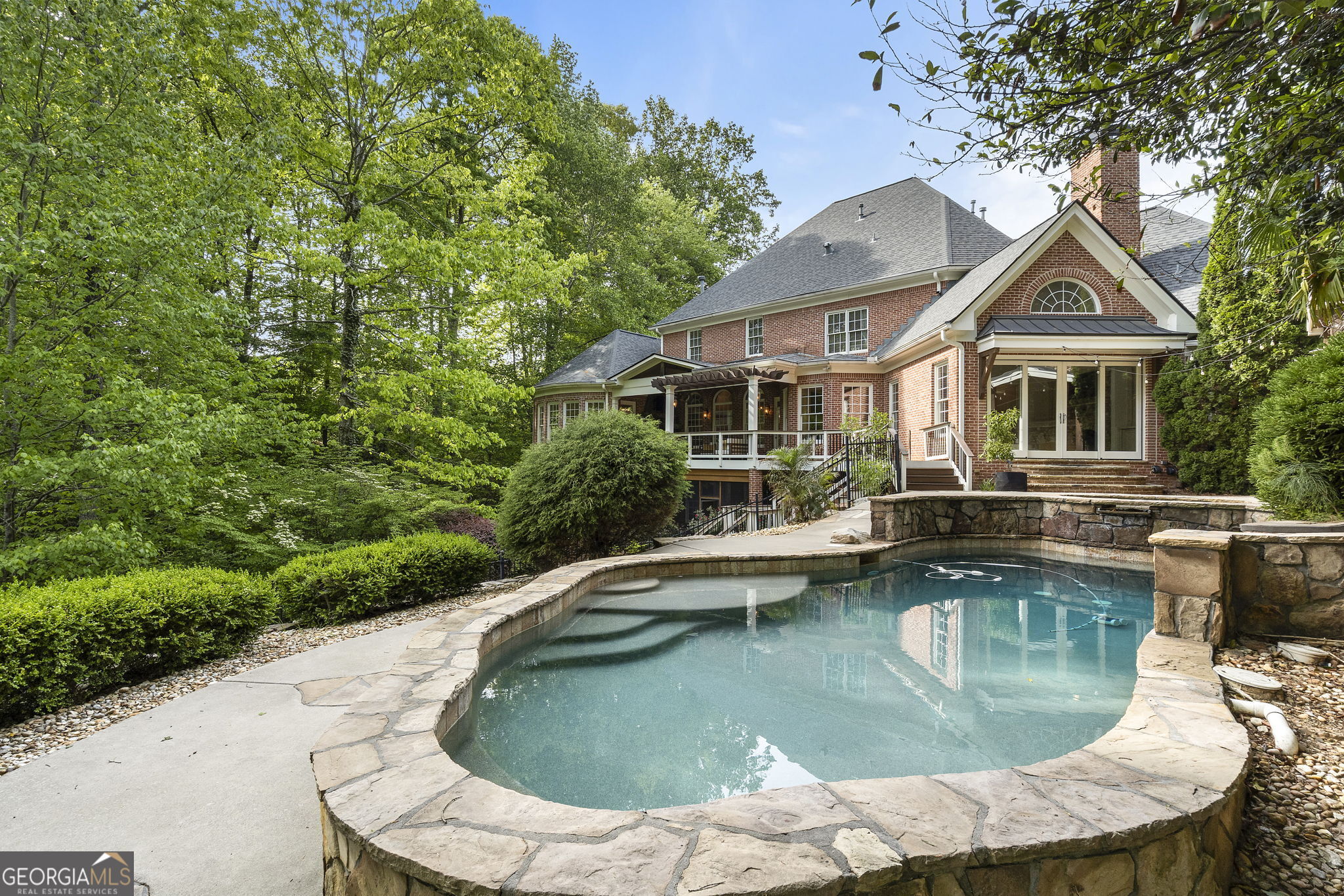 510 Grove Park Place Roswell GA 30075