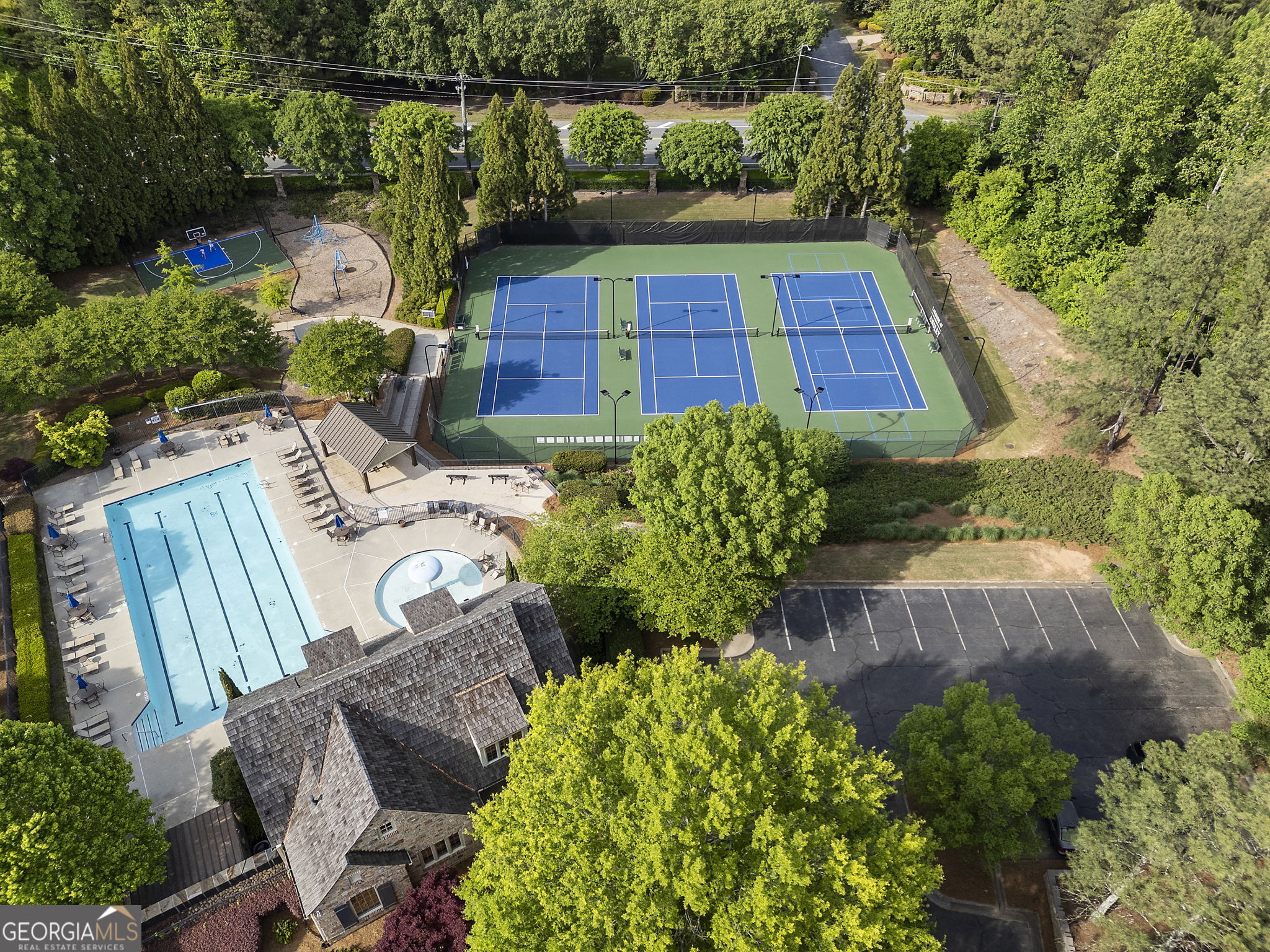 510 Grove Park Place Roswell GA 30075