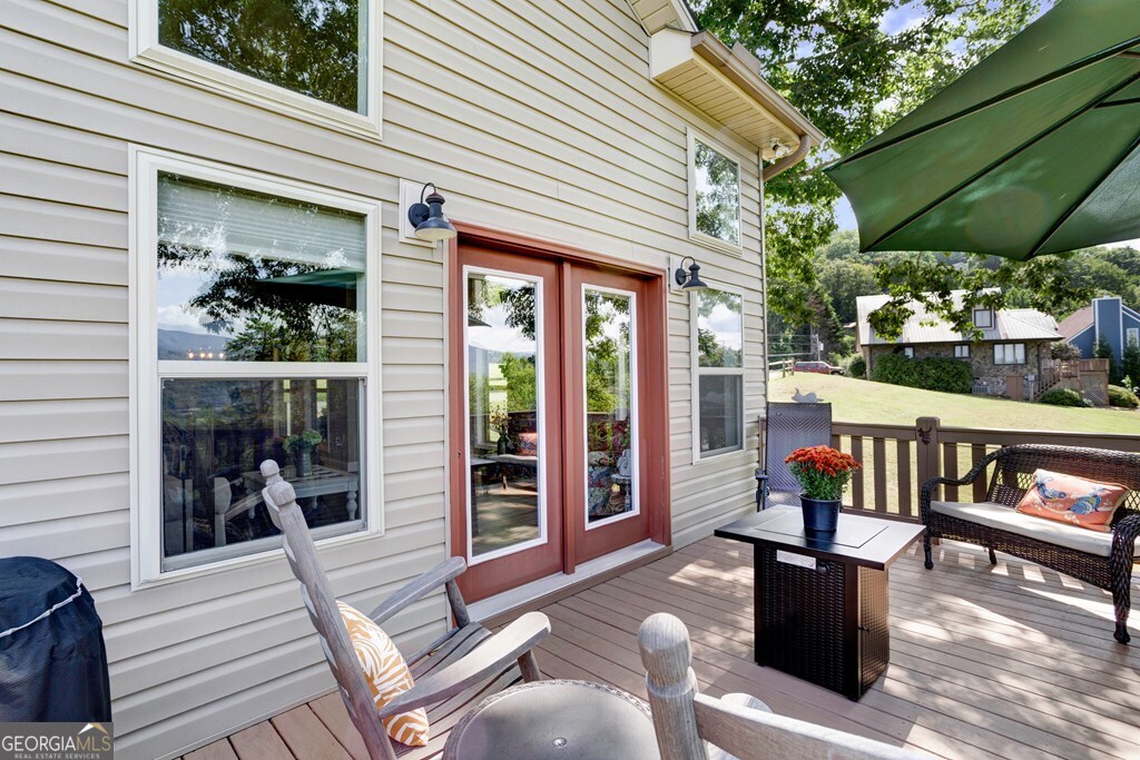 379 Chancey Drive Hiawassee GA 30546