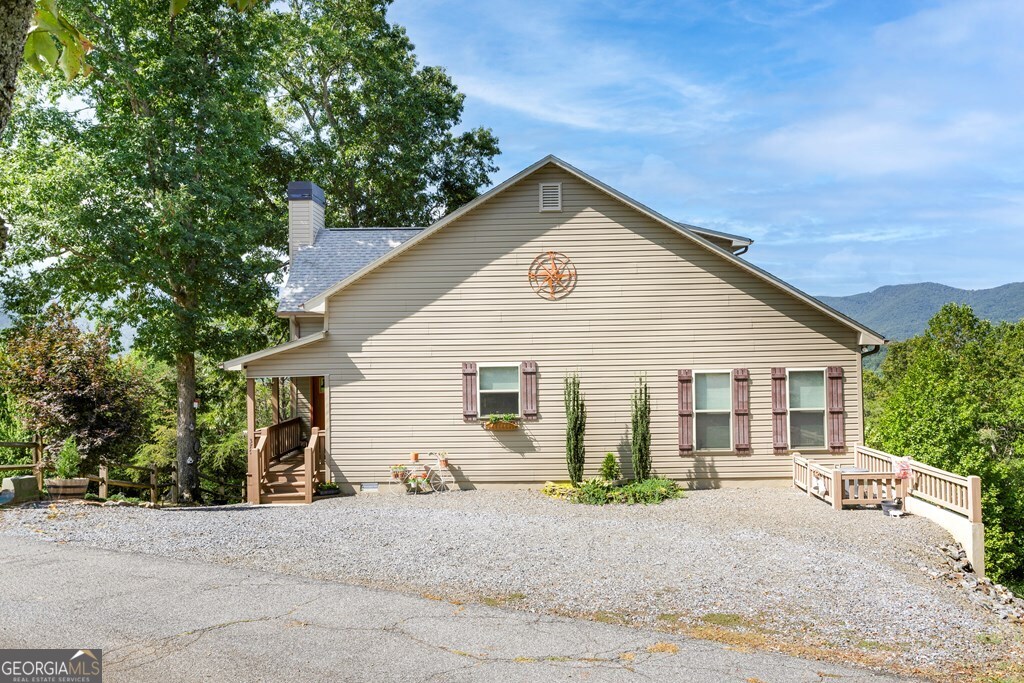 379 Chancey Drive Hiawassee GA 30546