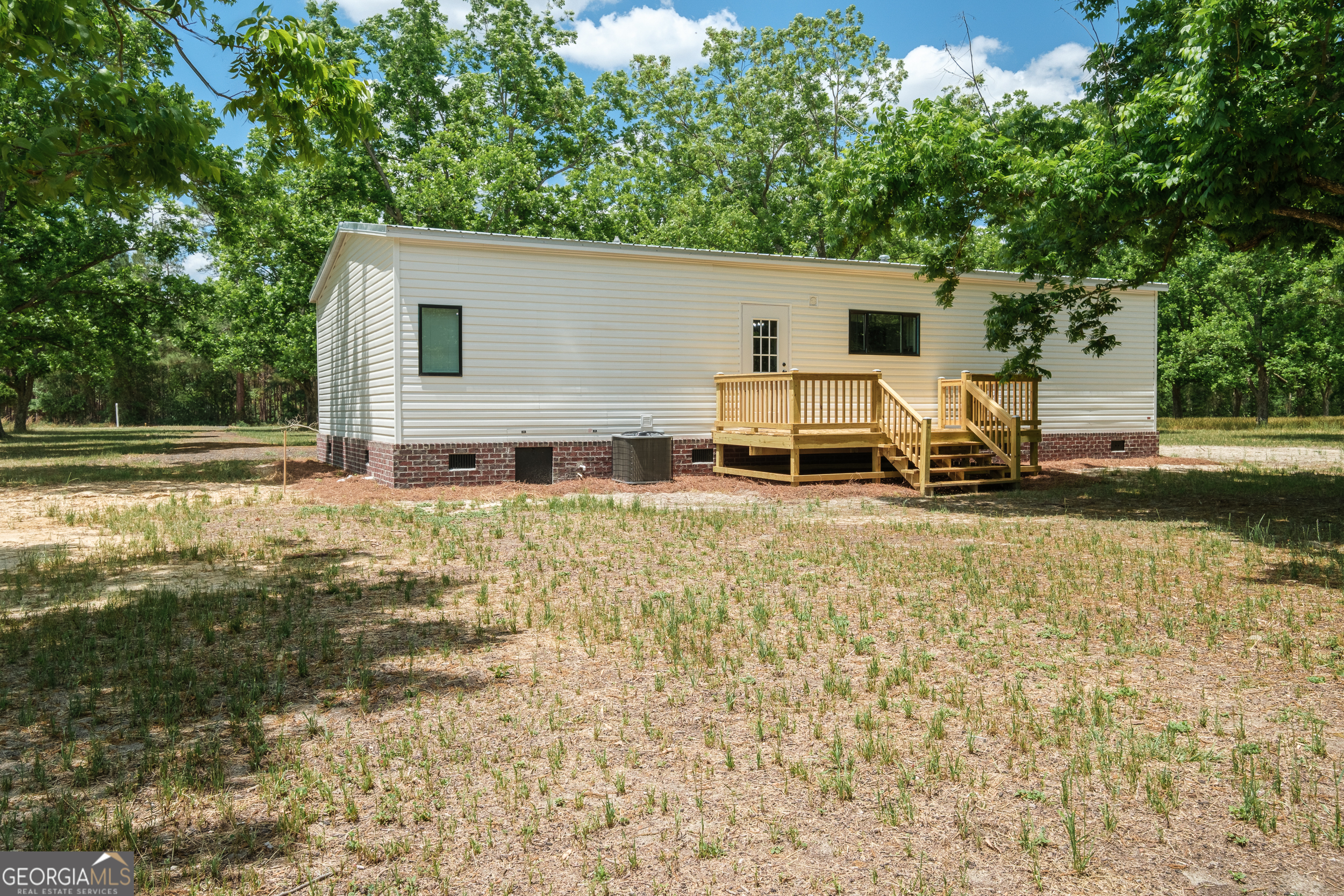 840 Lud Oquinn Road Odum GA 31555
