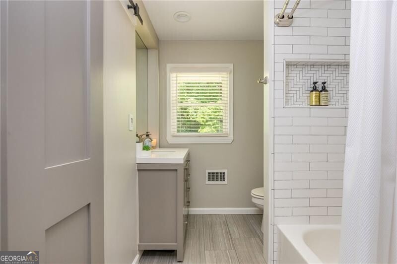 3136 Meadowood Lane Atlanta GA 30341