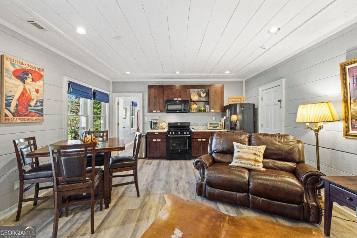 60 Ford Road Blue Ridge GA 30513