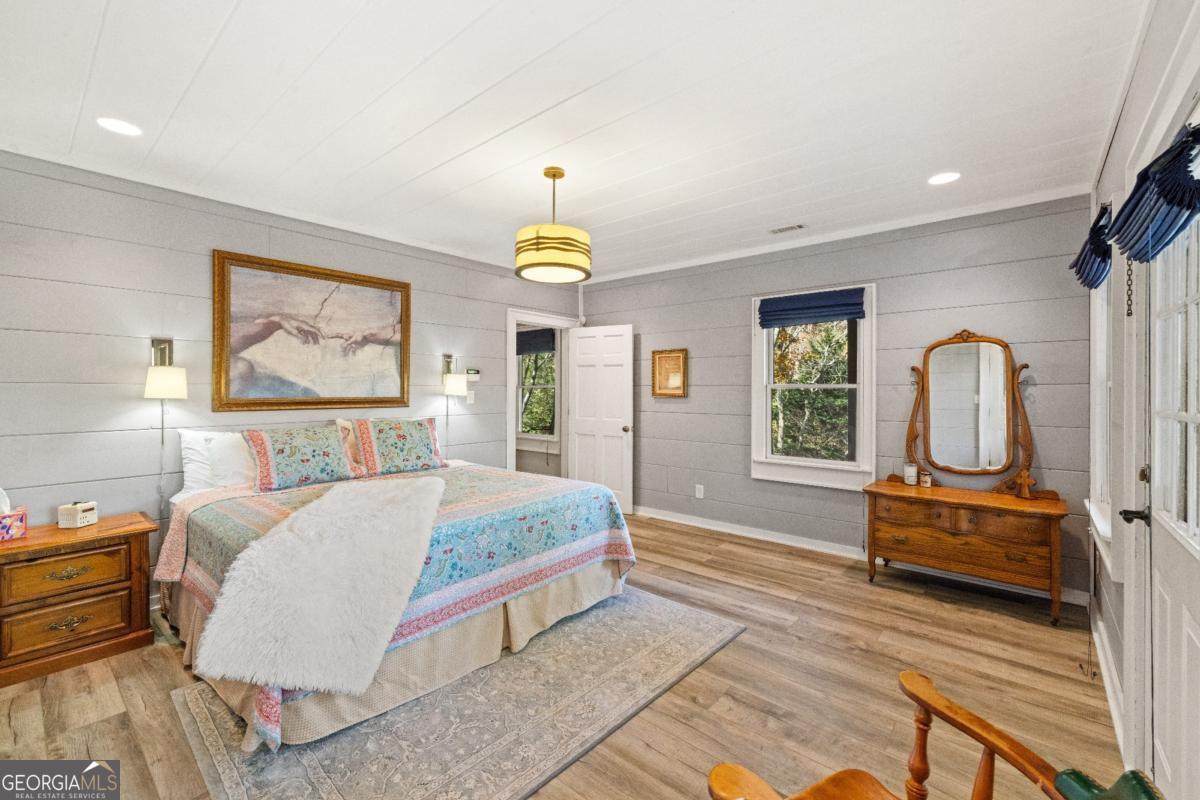 60 Ford Road Blue Ridge GA 30513