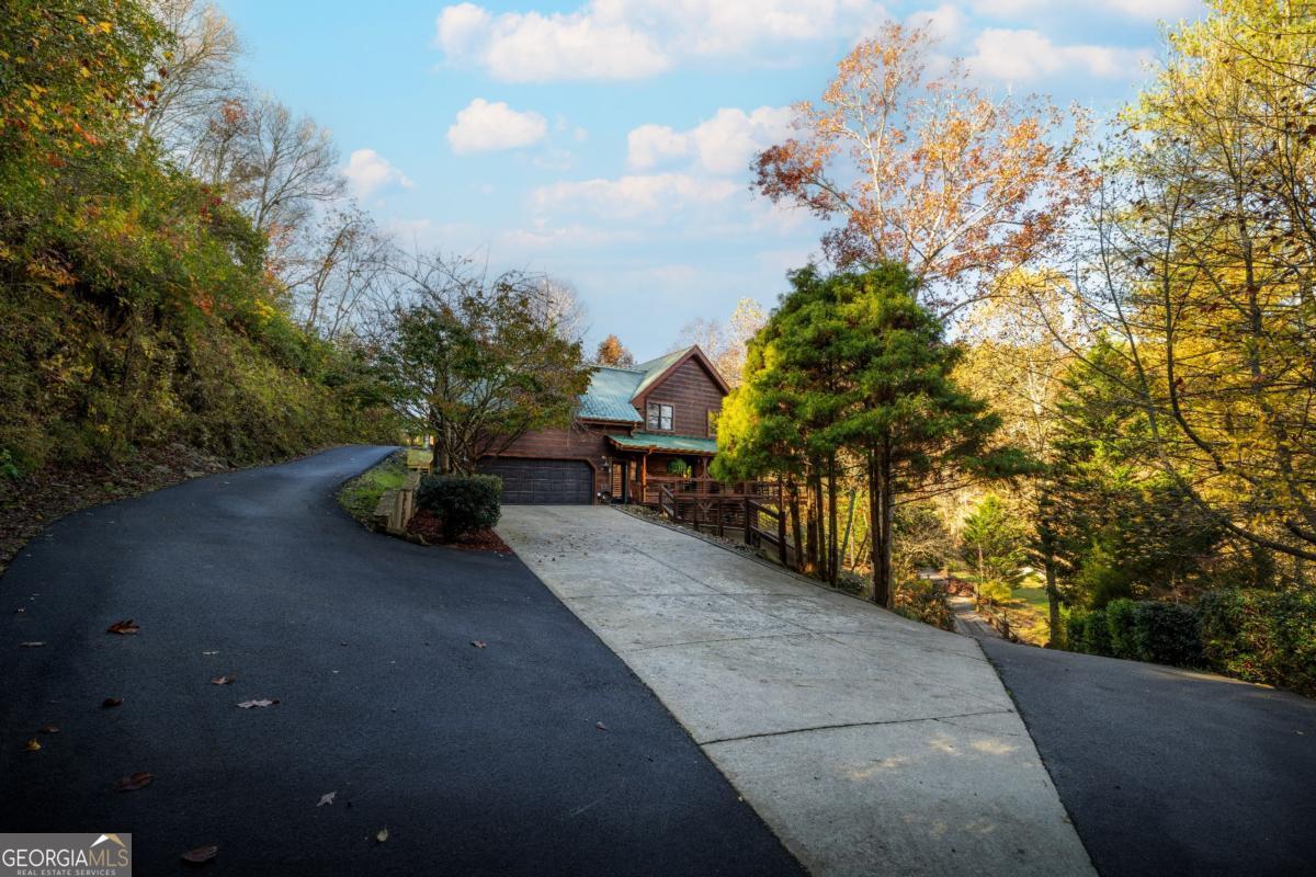 60 Ford Road Blue Ridge GA 30513