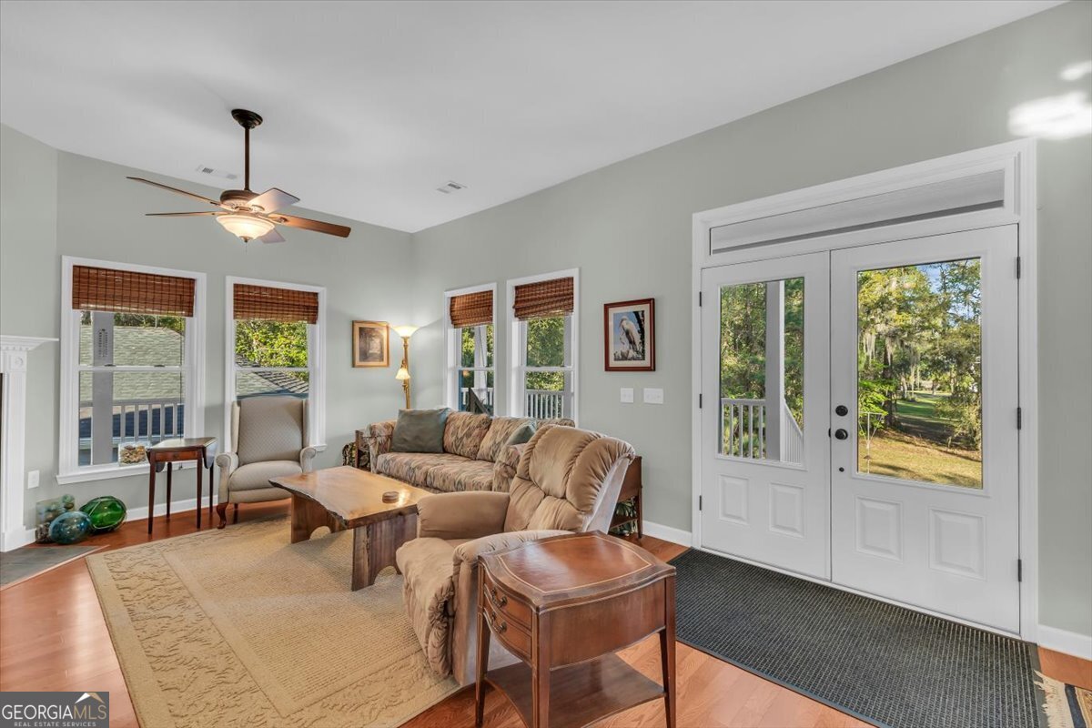 1039 Shell Point Cove Road NE Townsend GA 31331