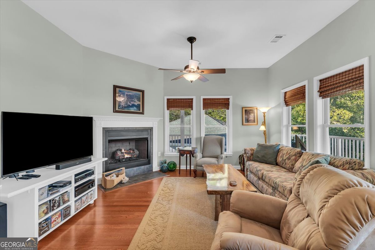 1039 Shell Point Cove Road NE Townsend GA 31331