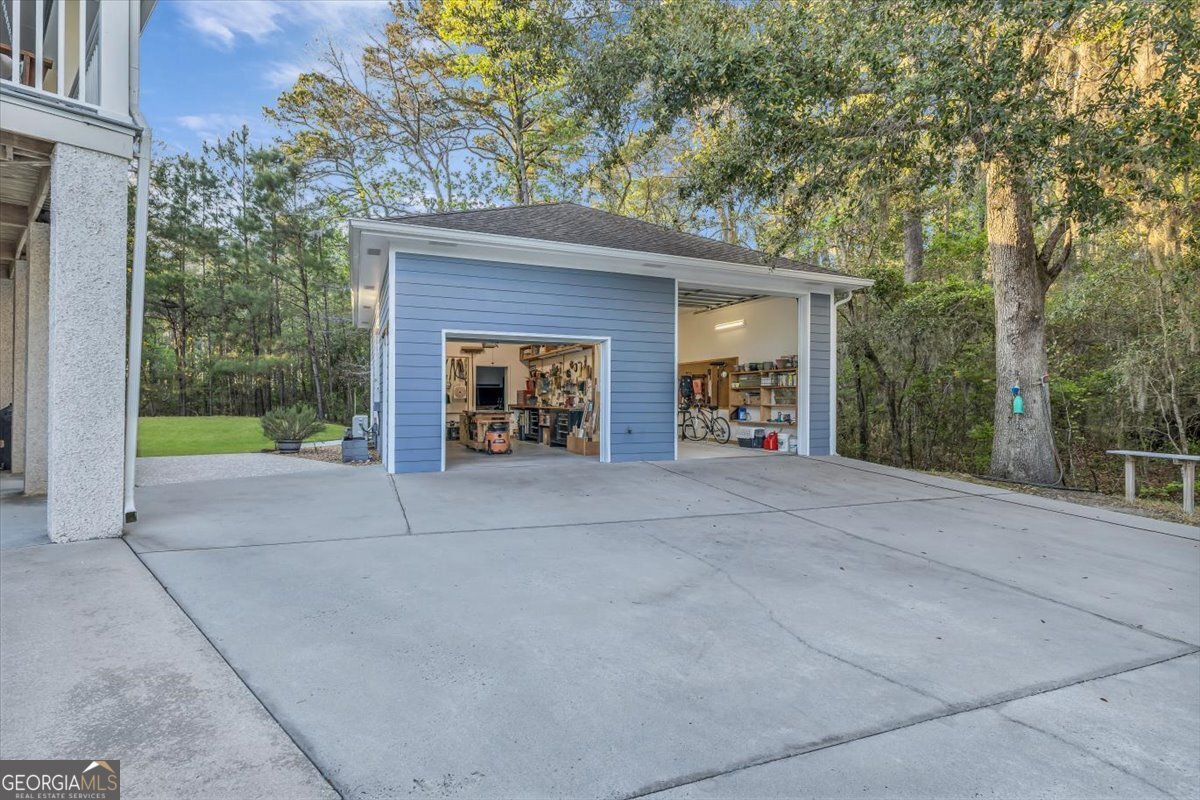1039 Shell Point Cove Road NE Townsend GA 31331