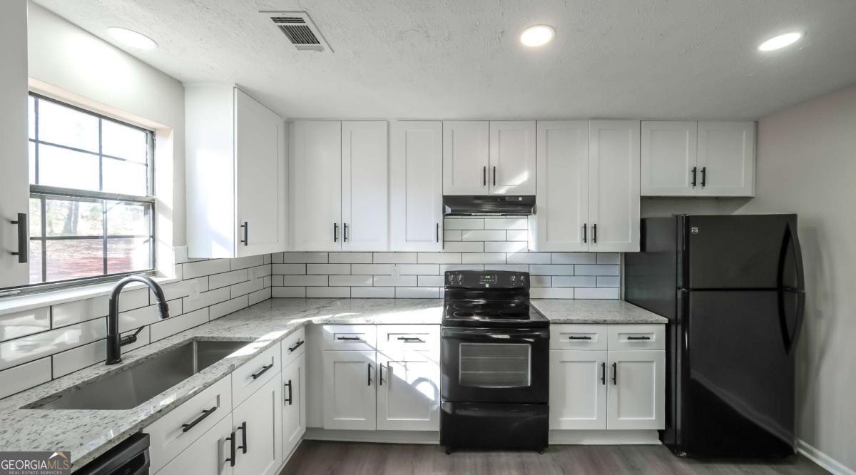 6668 Prinston Circle Douglasville GA 30135