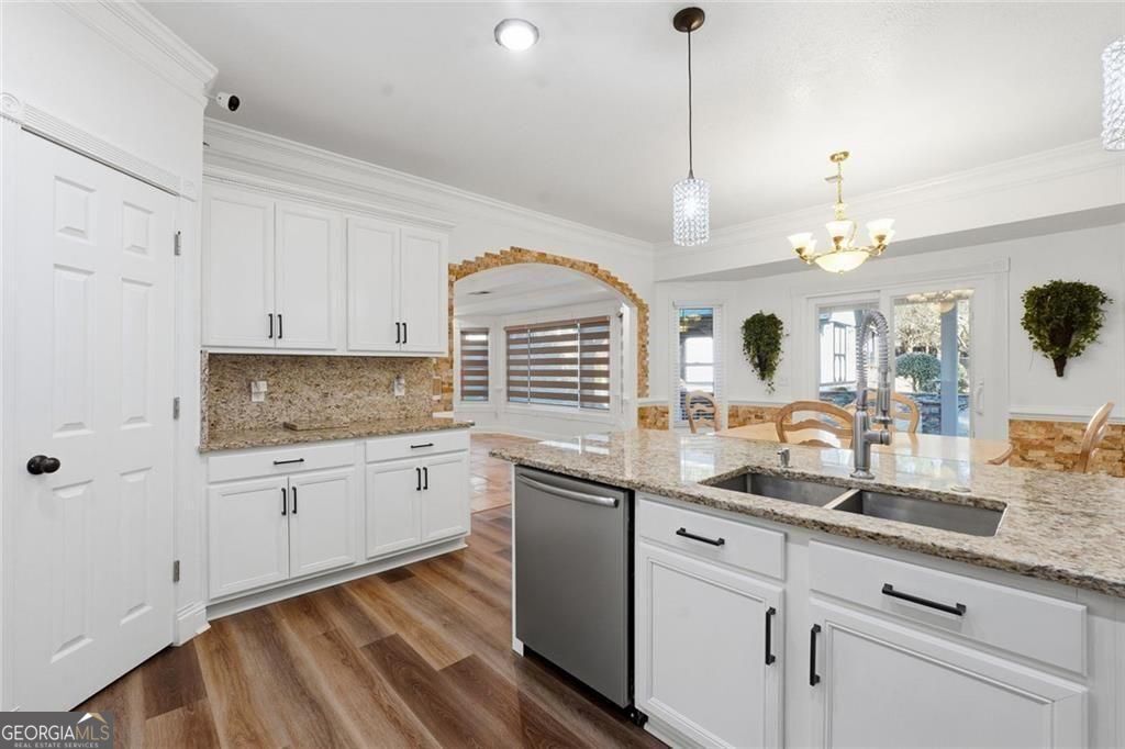 7108 Roselake Circle Douglasville GA 30134