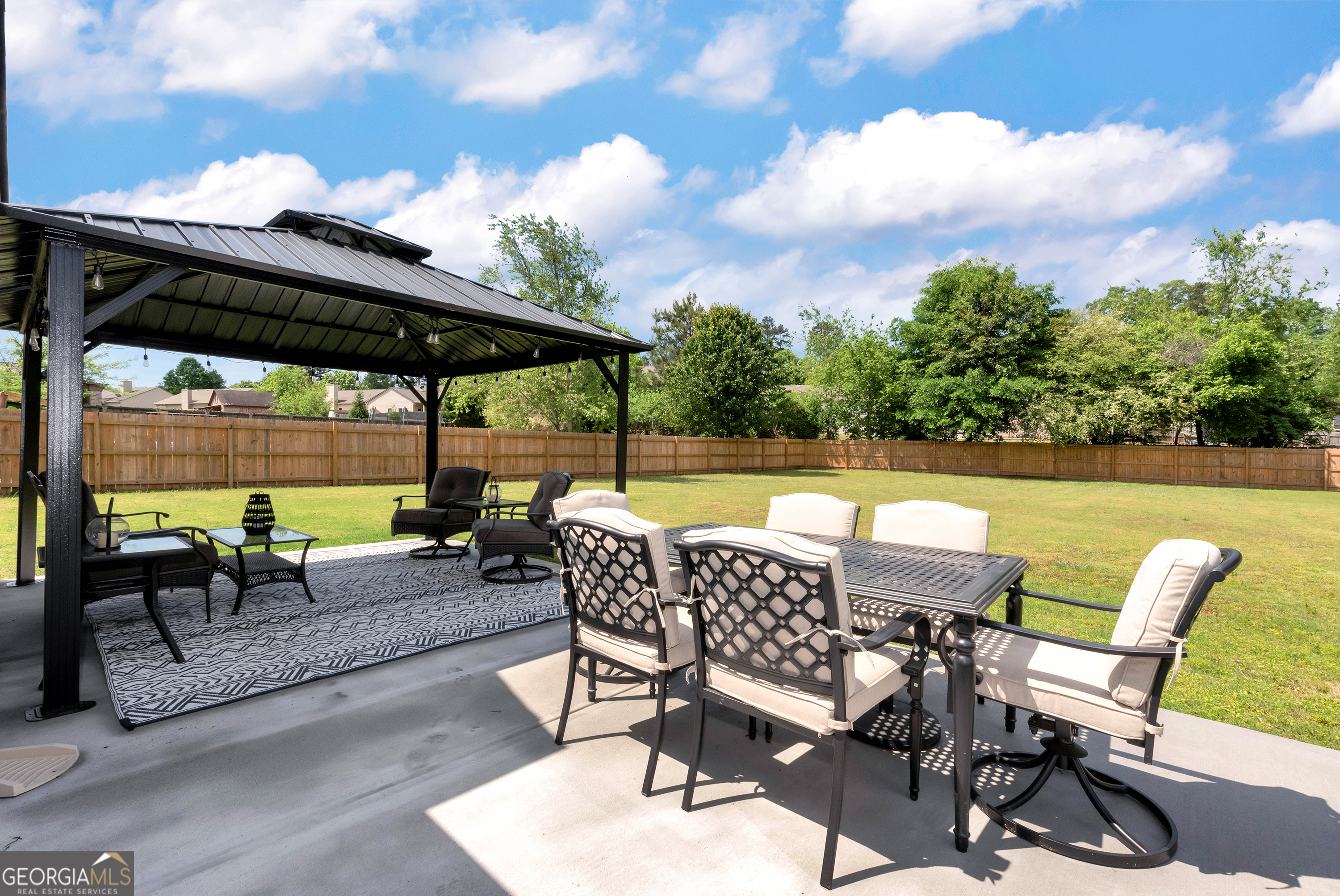 1424 Silvergate Way Winder GA 30680