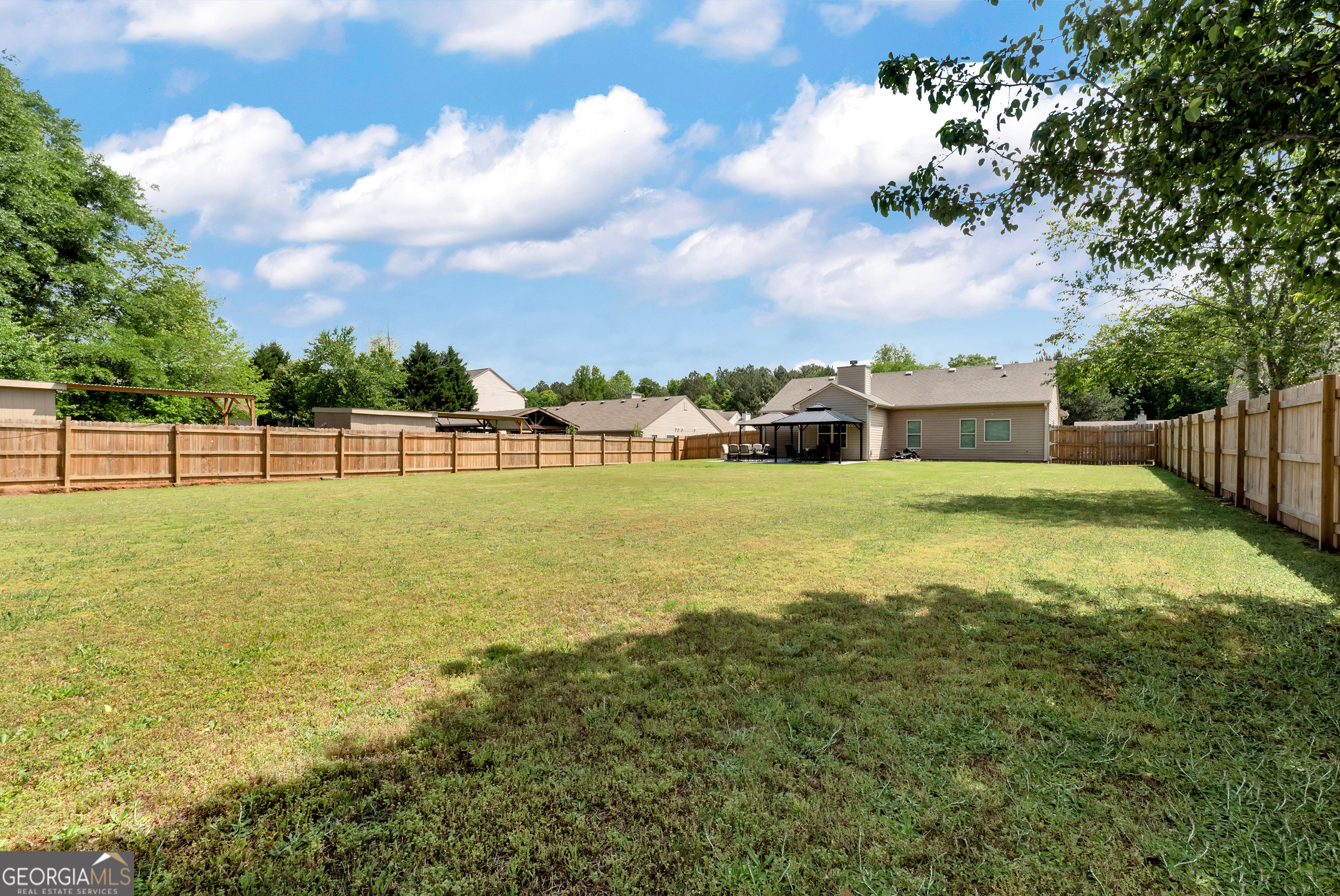 1424 Silvergate Way Winder GA 30680