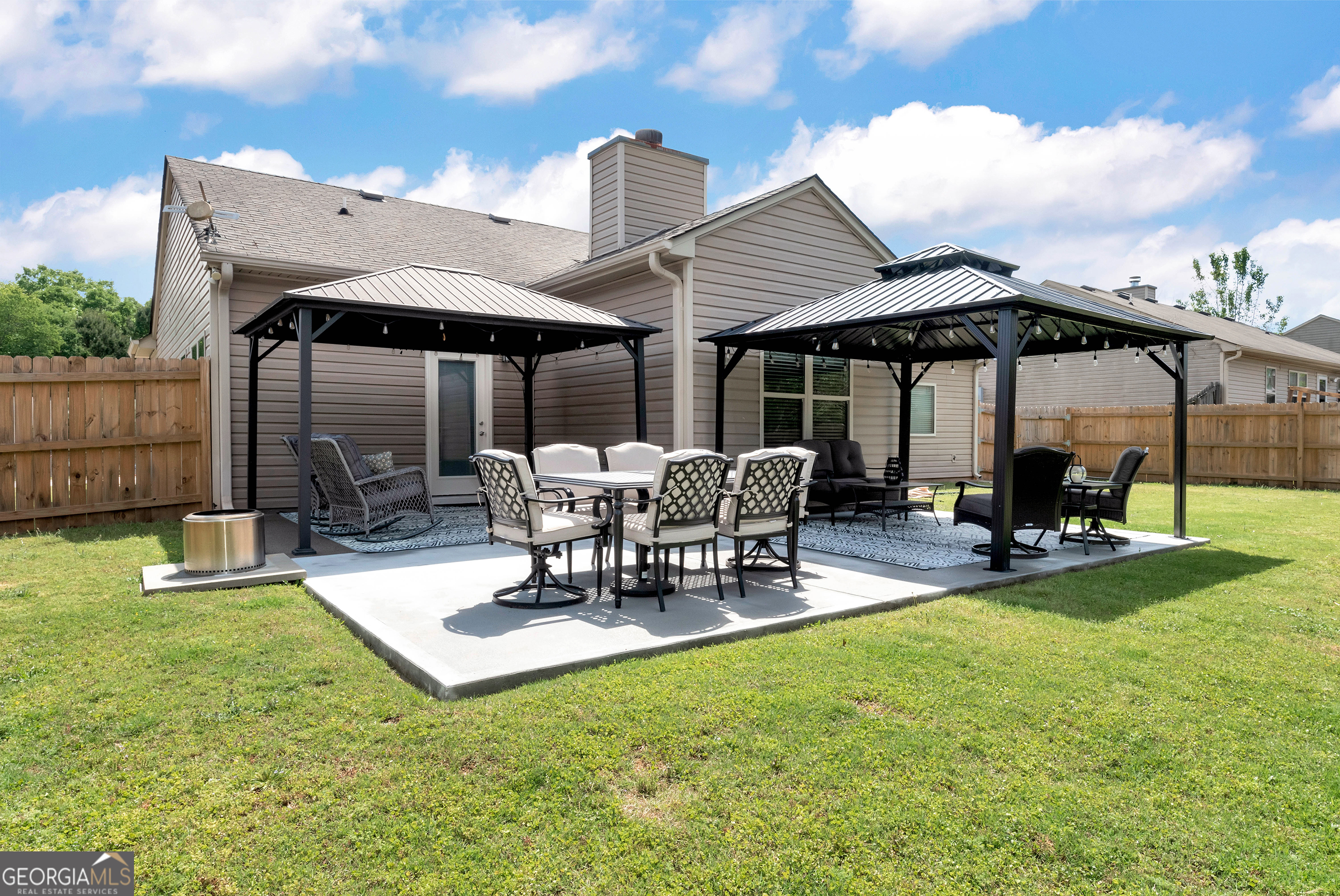 1424 Silvergate Way Winder GA 30680