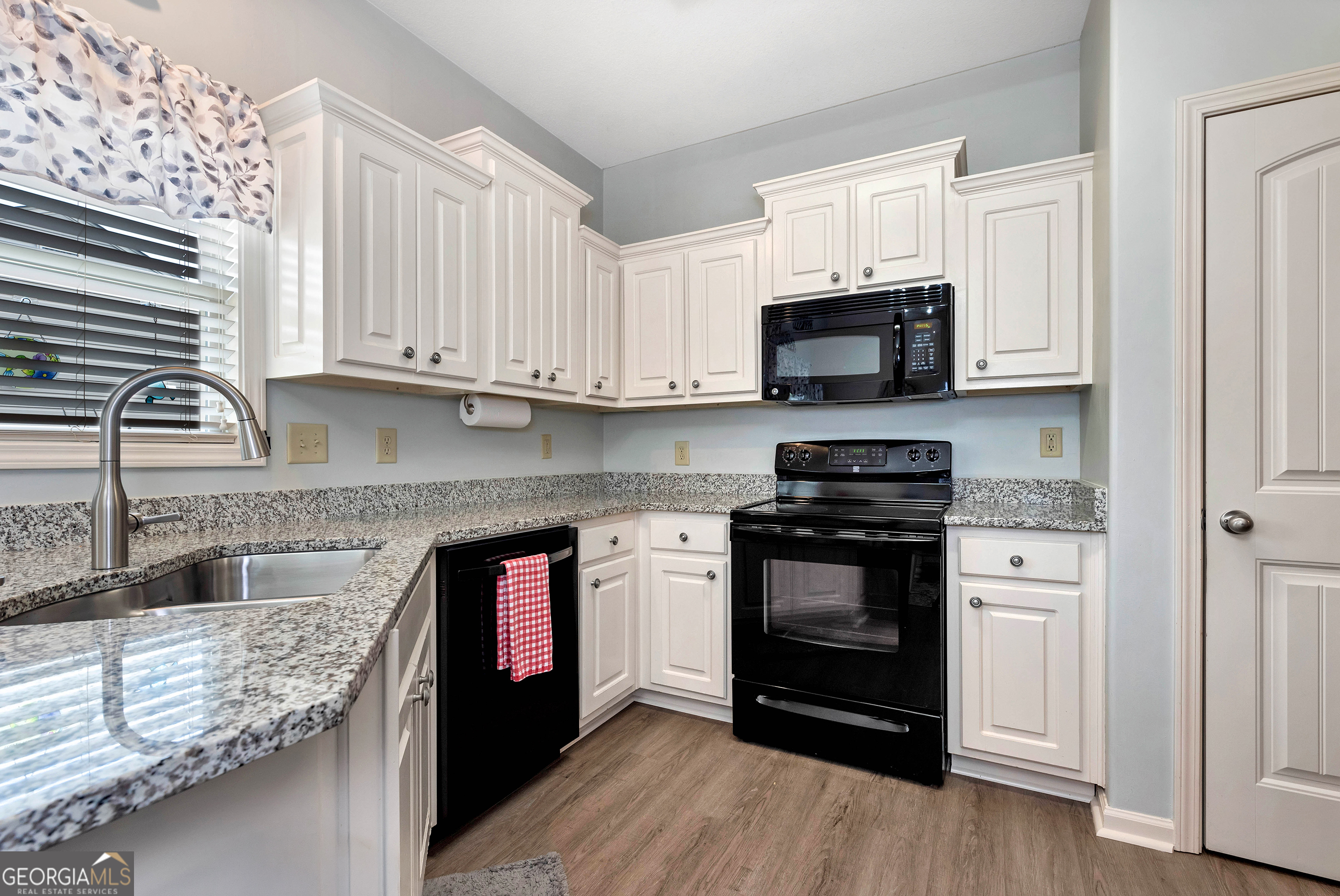 1424 Silvergate Way Winder GA 30680
