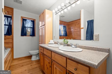 425 Enchanted Woods Drive Blairsville GA 30512