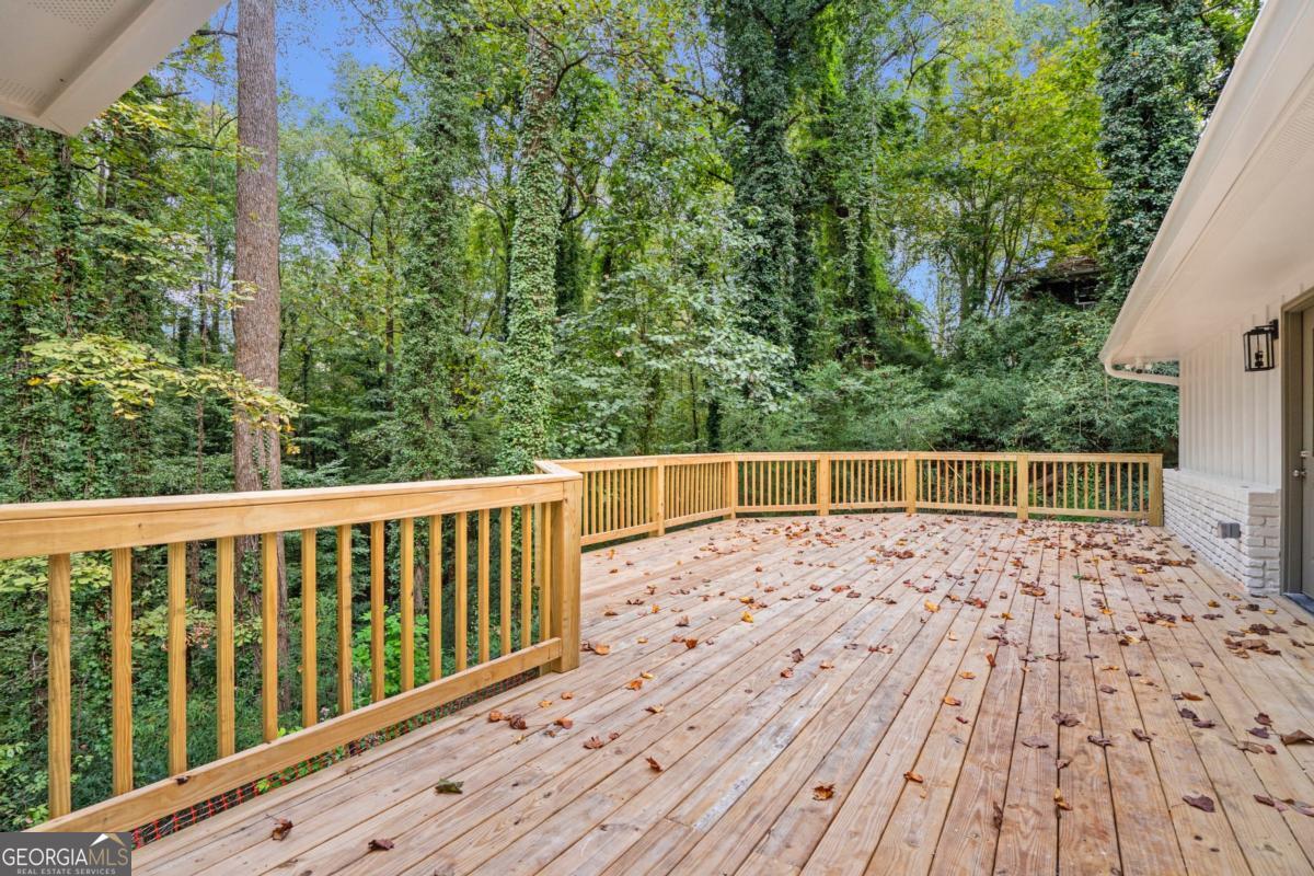 4955 Powers Ferry Road Sandy Springs GA 30327