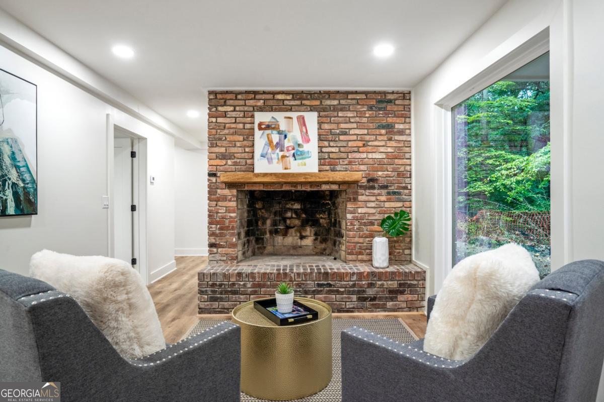 4955 Powers Ferry Road Sandy Springs GA 30327