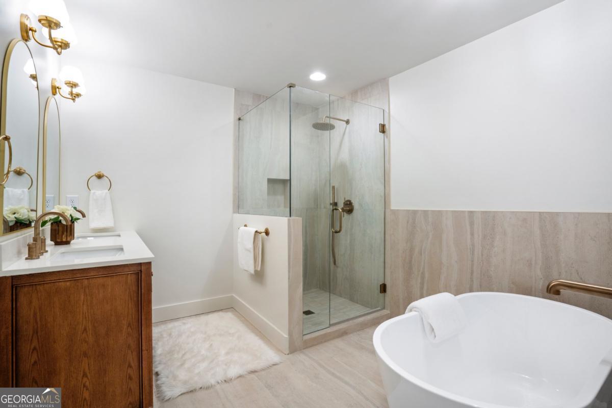 4955 Powers Ferry Road Sandy Springs GA 30327