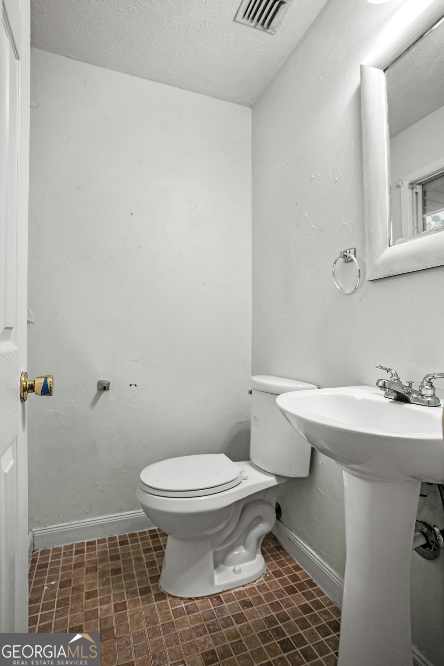 121 Canary Circle Soperton GA 30457