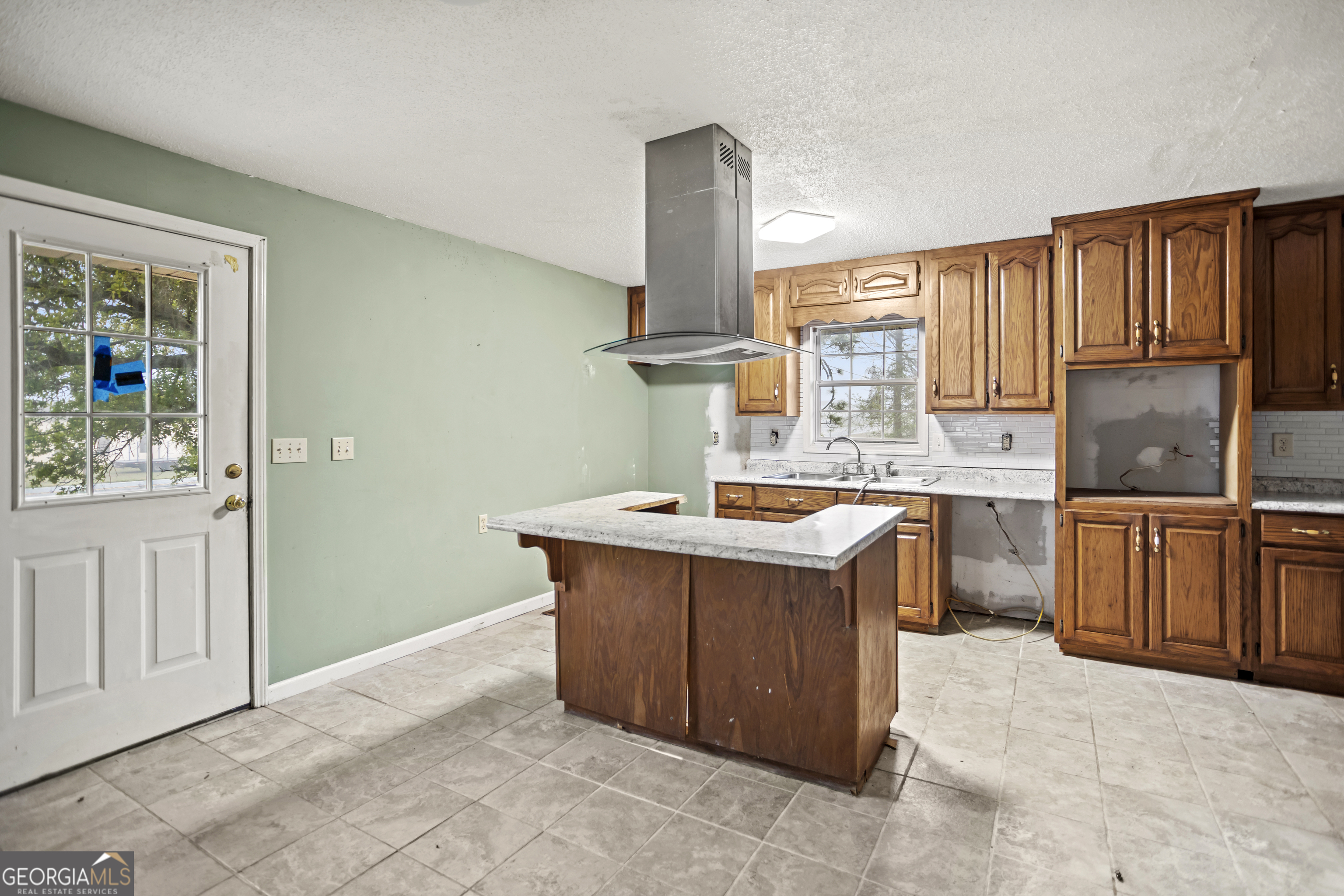 121 Canary Circle Soperton GA 30457