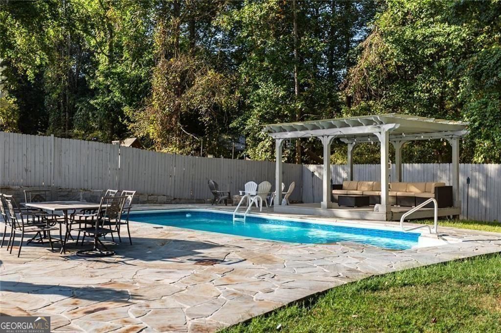 331 Freshman Drive Lawrenceville GA 30044