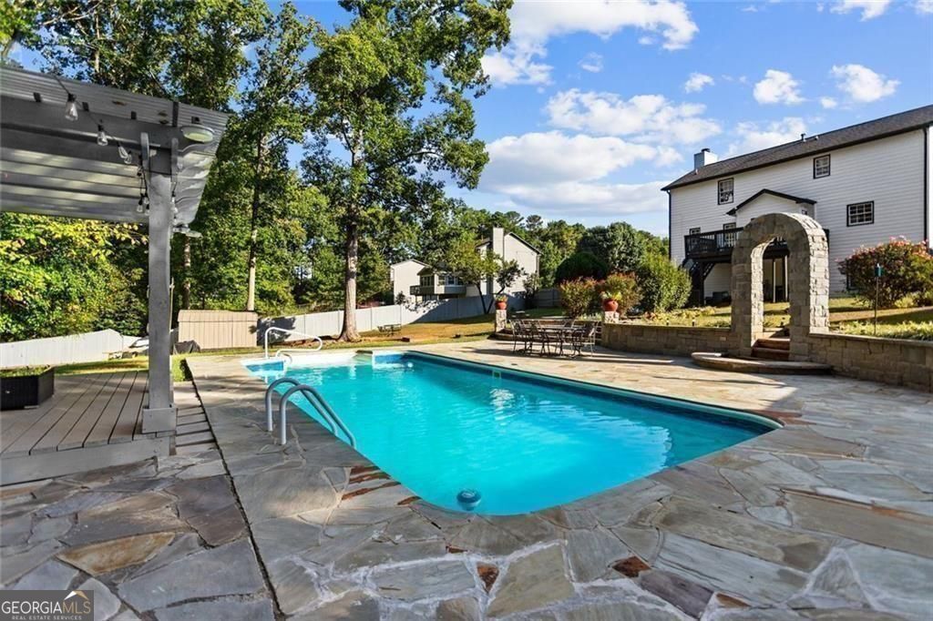 331 Freshman Drive Lawrenceville GA 30044