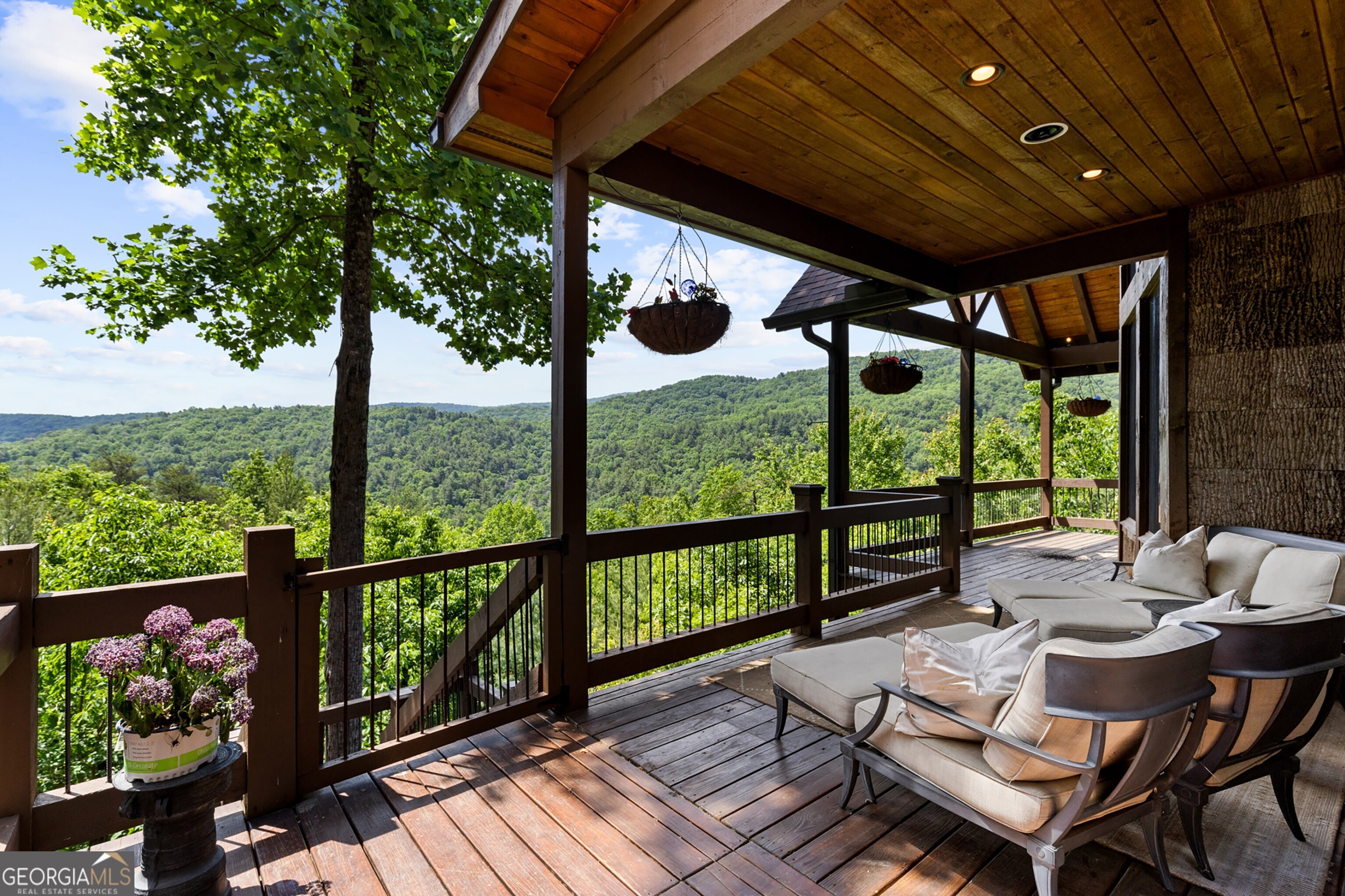436 Geronimo Road Blue Ridge GA 30513