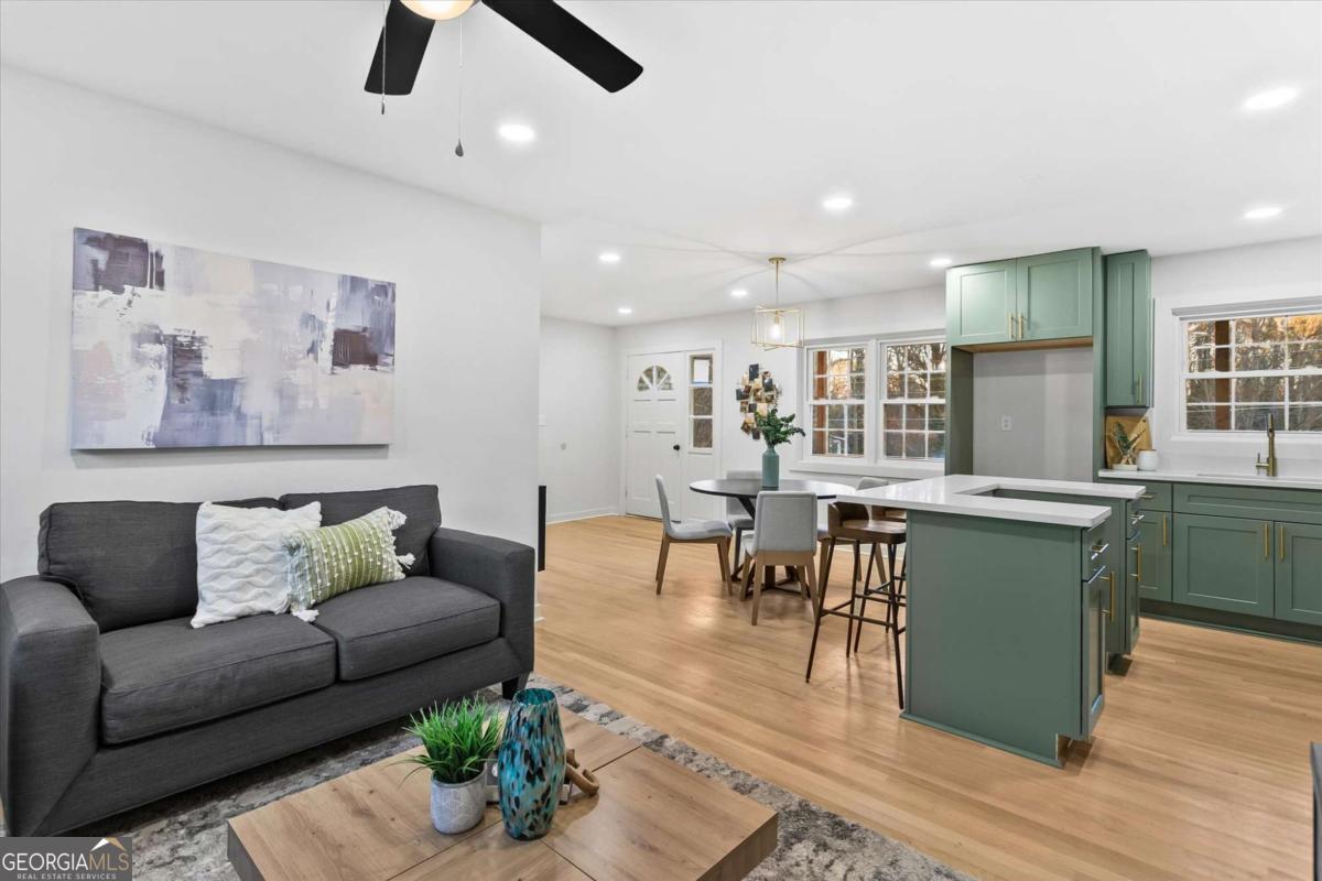 1891 Valley Ridge Drive SW Atlanta GA 30331
