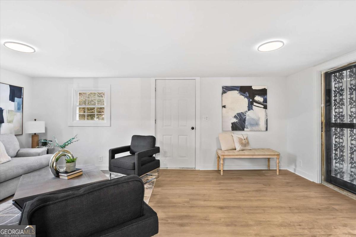 1891 Valley Ridge Drive SW Atlanta GA 30331