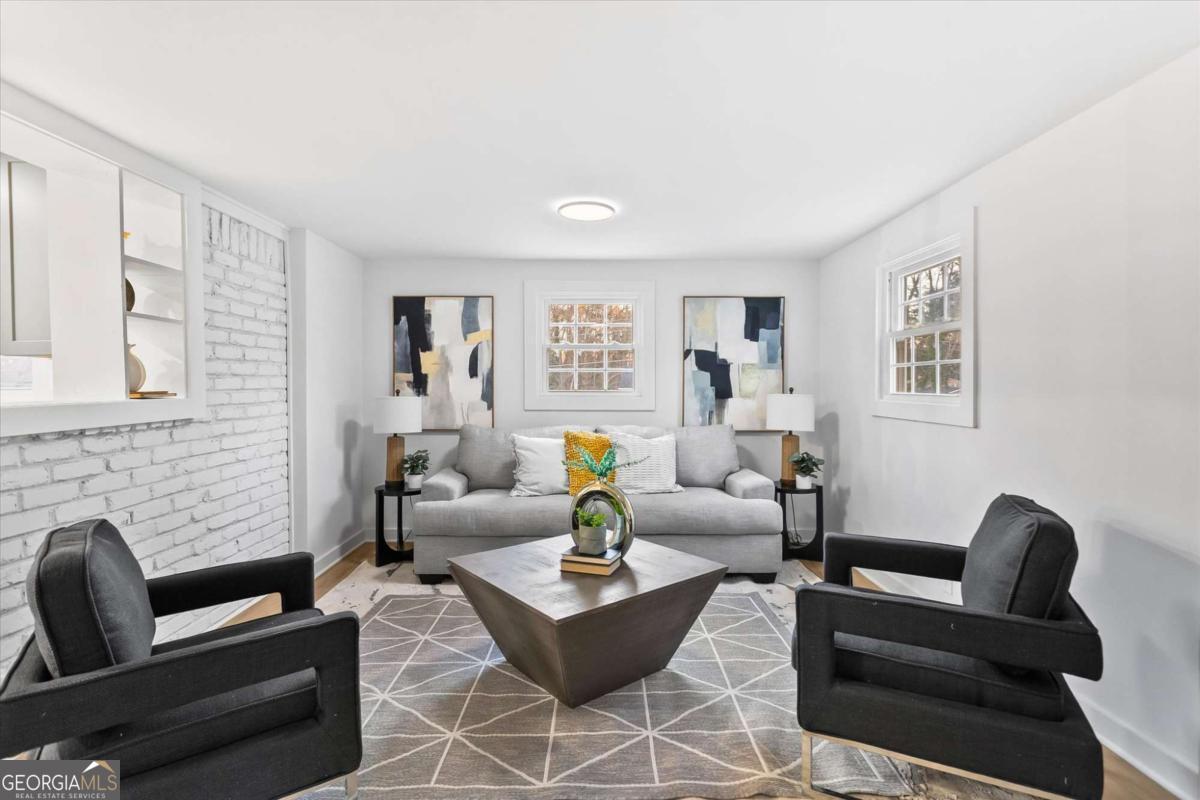 1891 Valley Ridge Drive SW Atlanta GA 30331