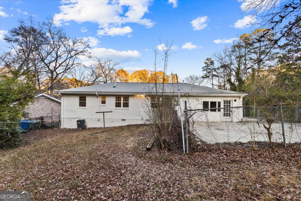 1891 Valley Ridge Drive SW Atlanta GA 30331