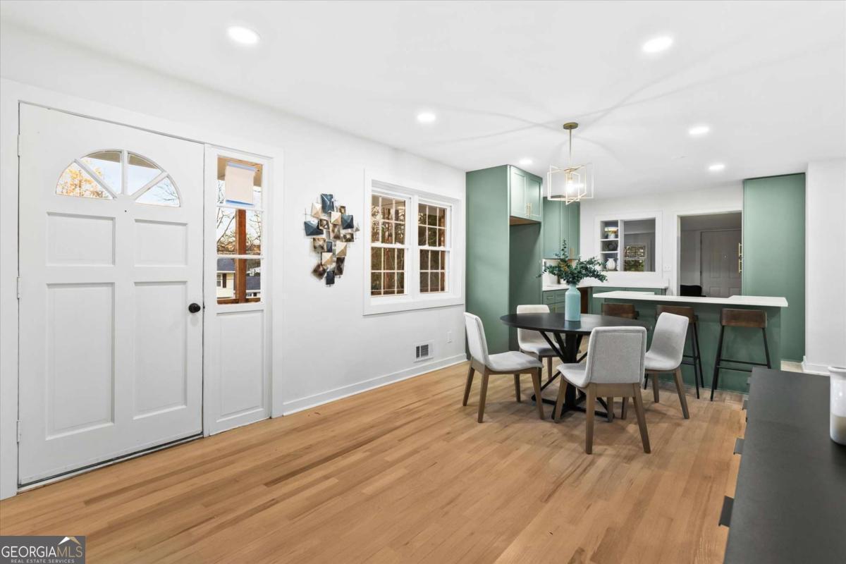 1891 Valley Ridge Drive SW Atlanta GA 30331