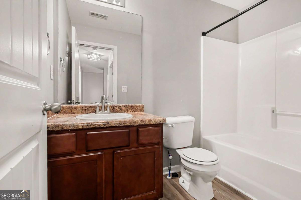 2700 Haynescrest Drive Grayson GA 30017