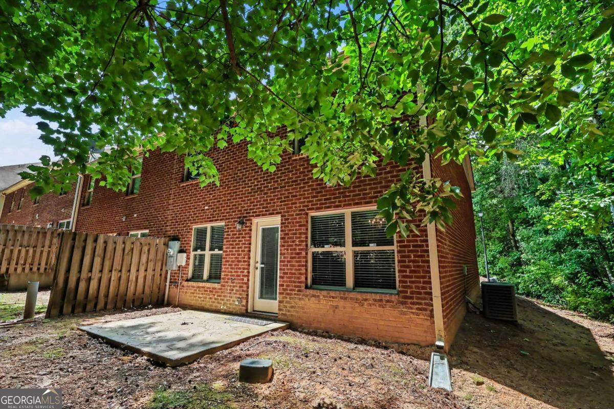2700 Haynescrest Drive Grayson GA 30017