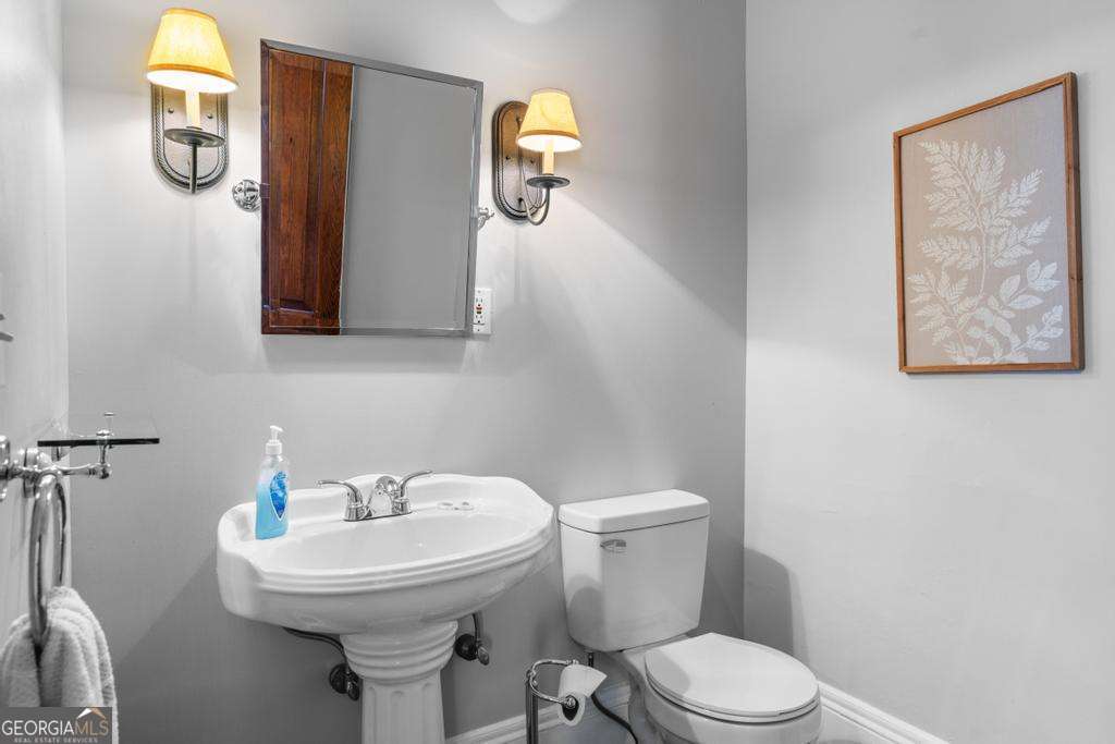 302 Murray Hill Avenue NE Atlanta GA 30317