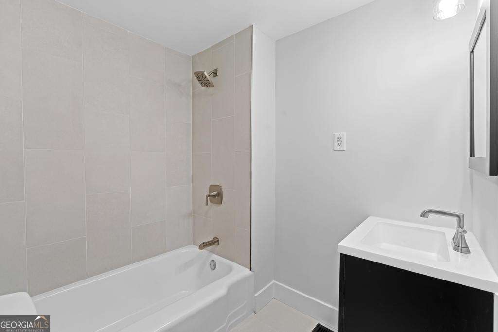 302 Murray Hill Avenue NE Atlanta GA 30317