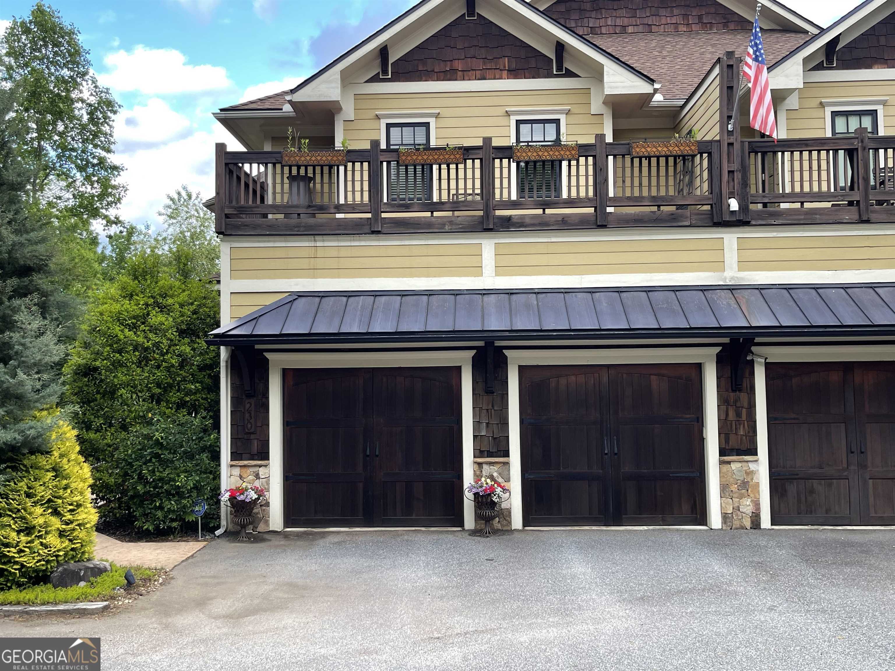 230 Sunnyside Road Hiawassee GA 30546