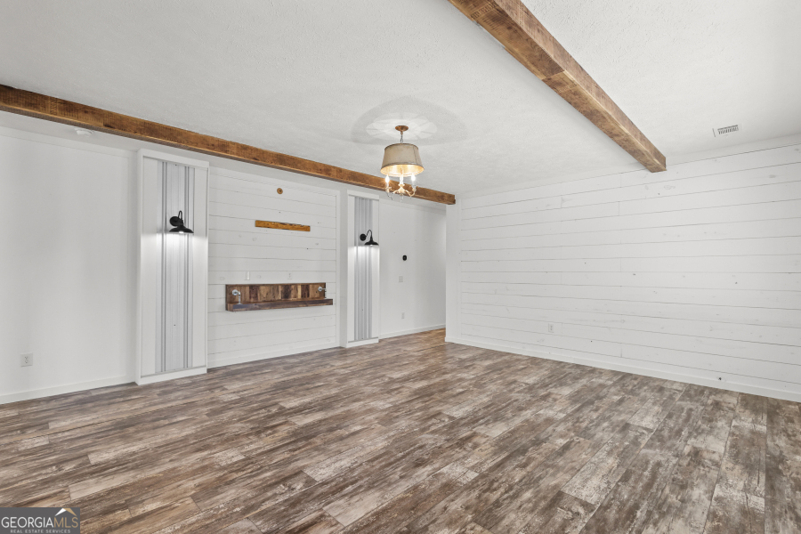 1262 Penny Morris Road Baxley GA 31513