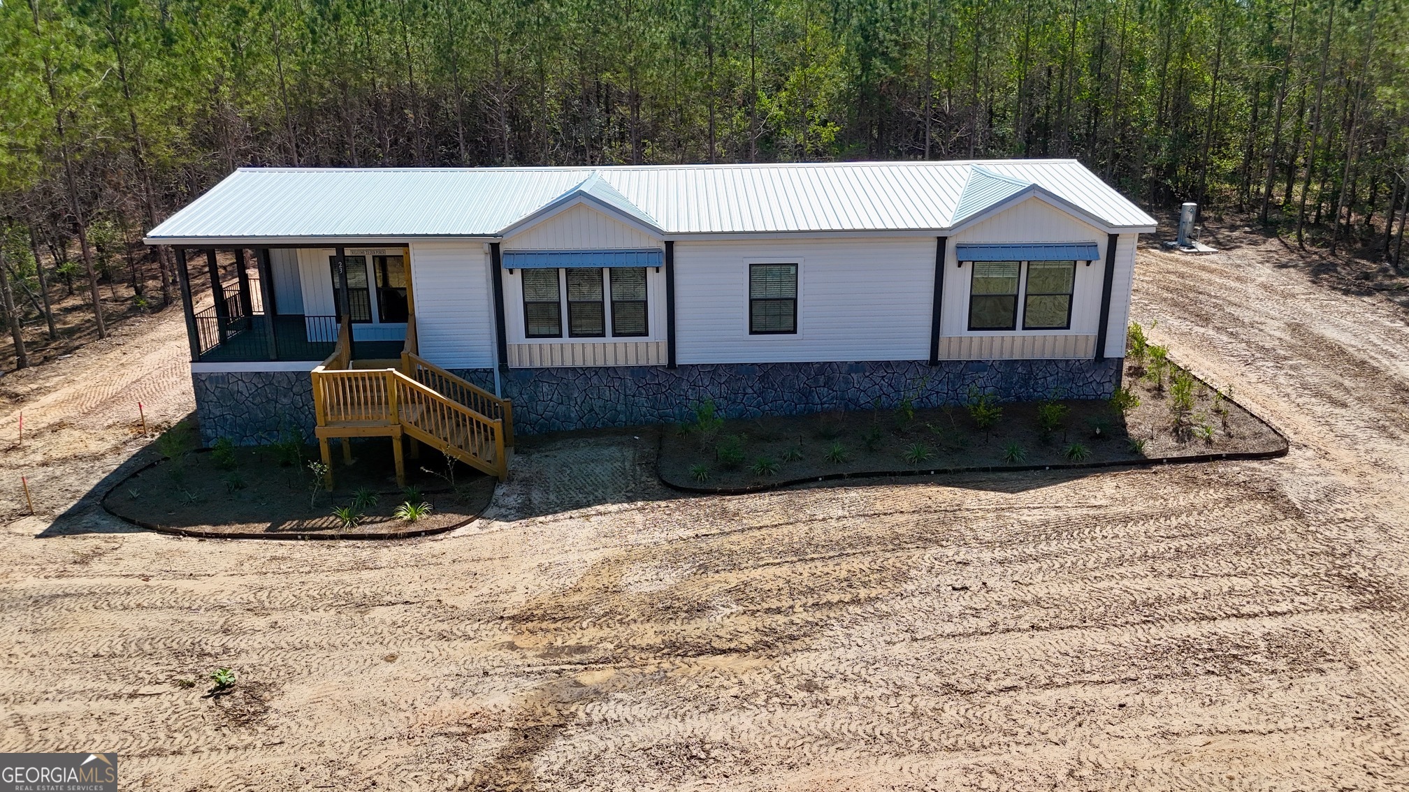 1262 Penny Morris Road Baxley GA 31513