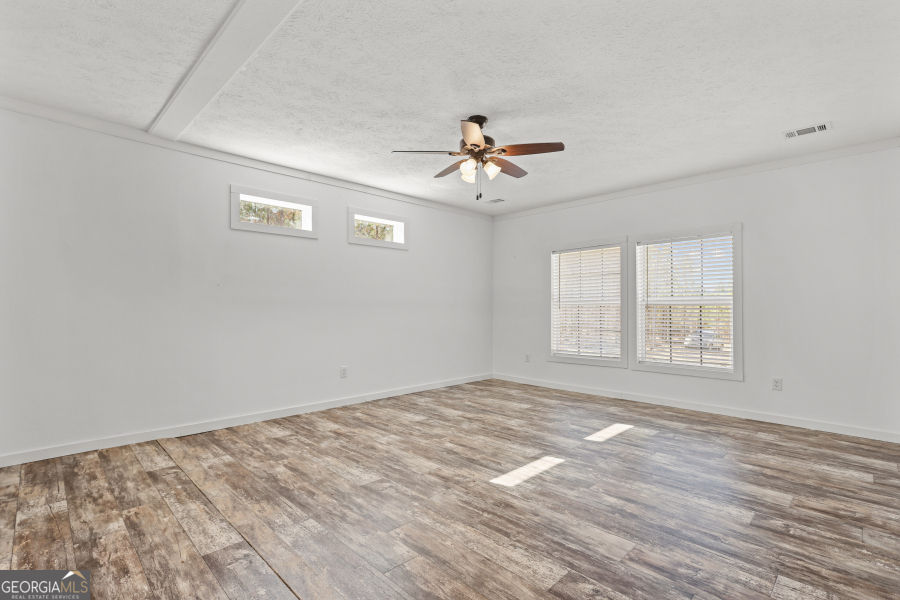 1262 Penny Morris Road Baxley GA 31513