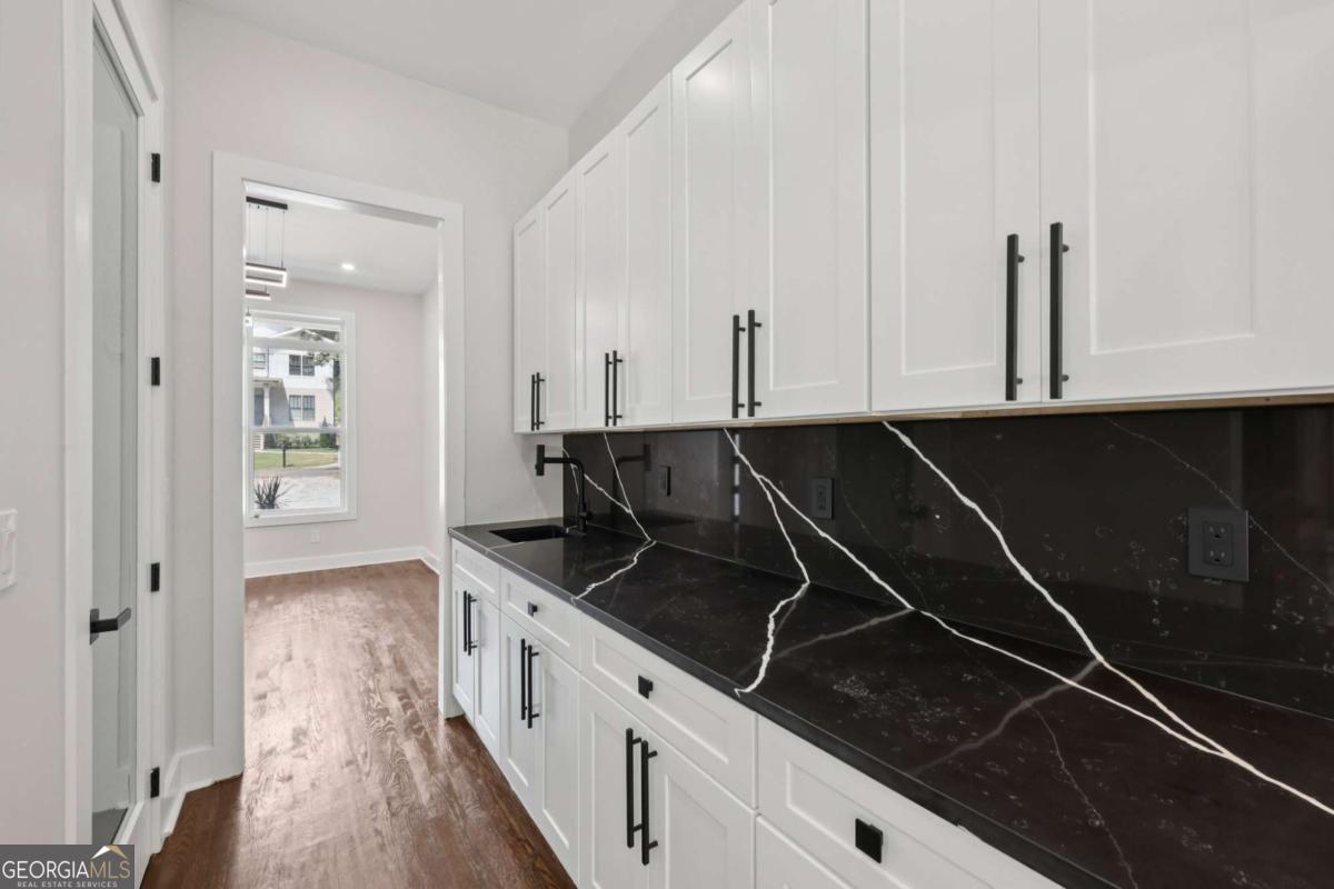 2877 Alexa Avenue SE Atlanta GA 30317