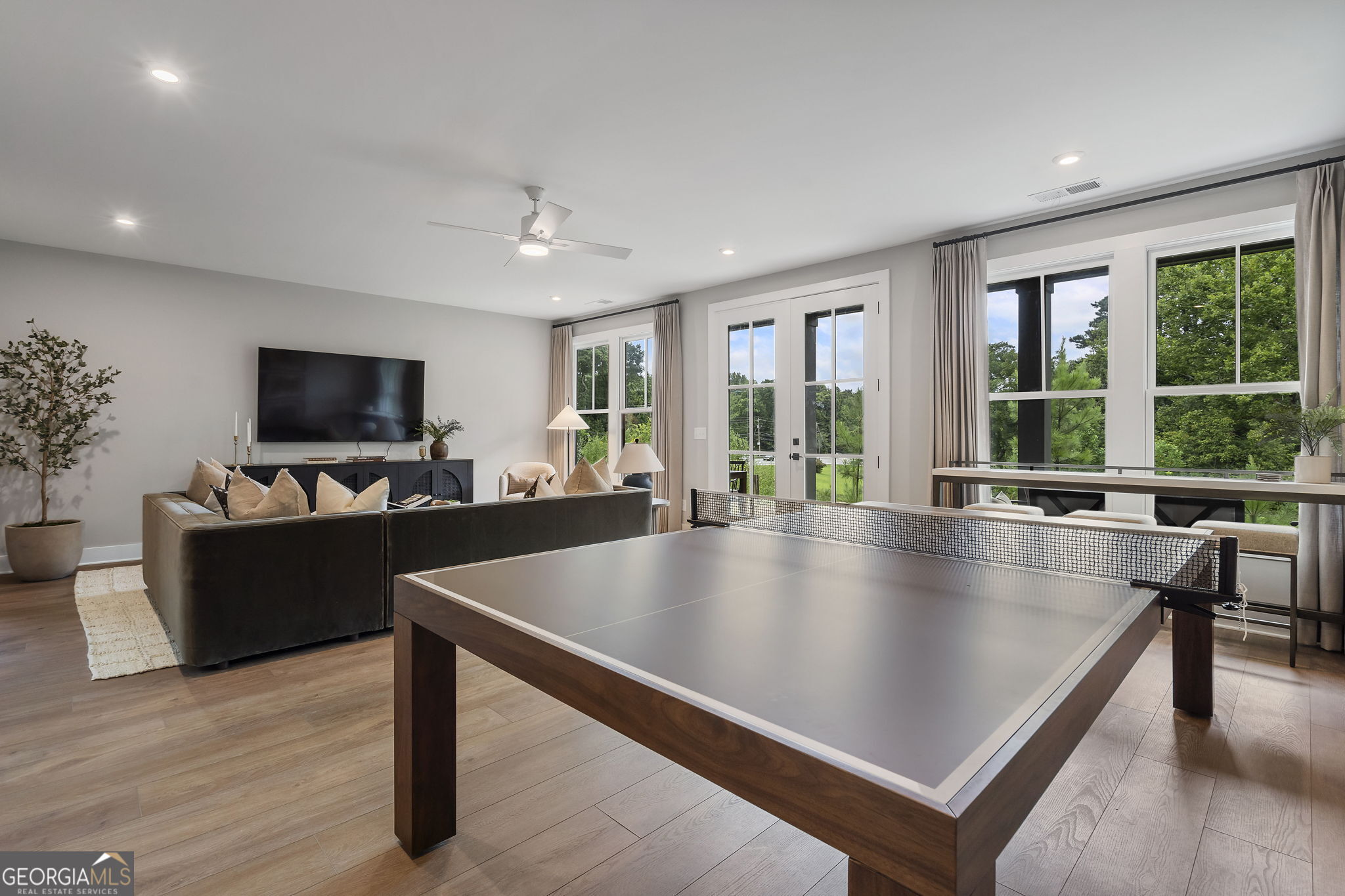 1932 Repose Drive Chamblee GA 30341