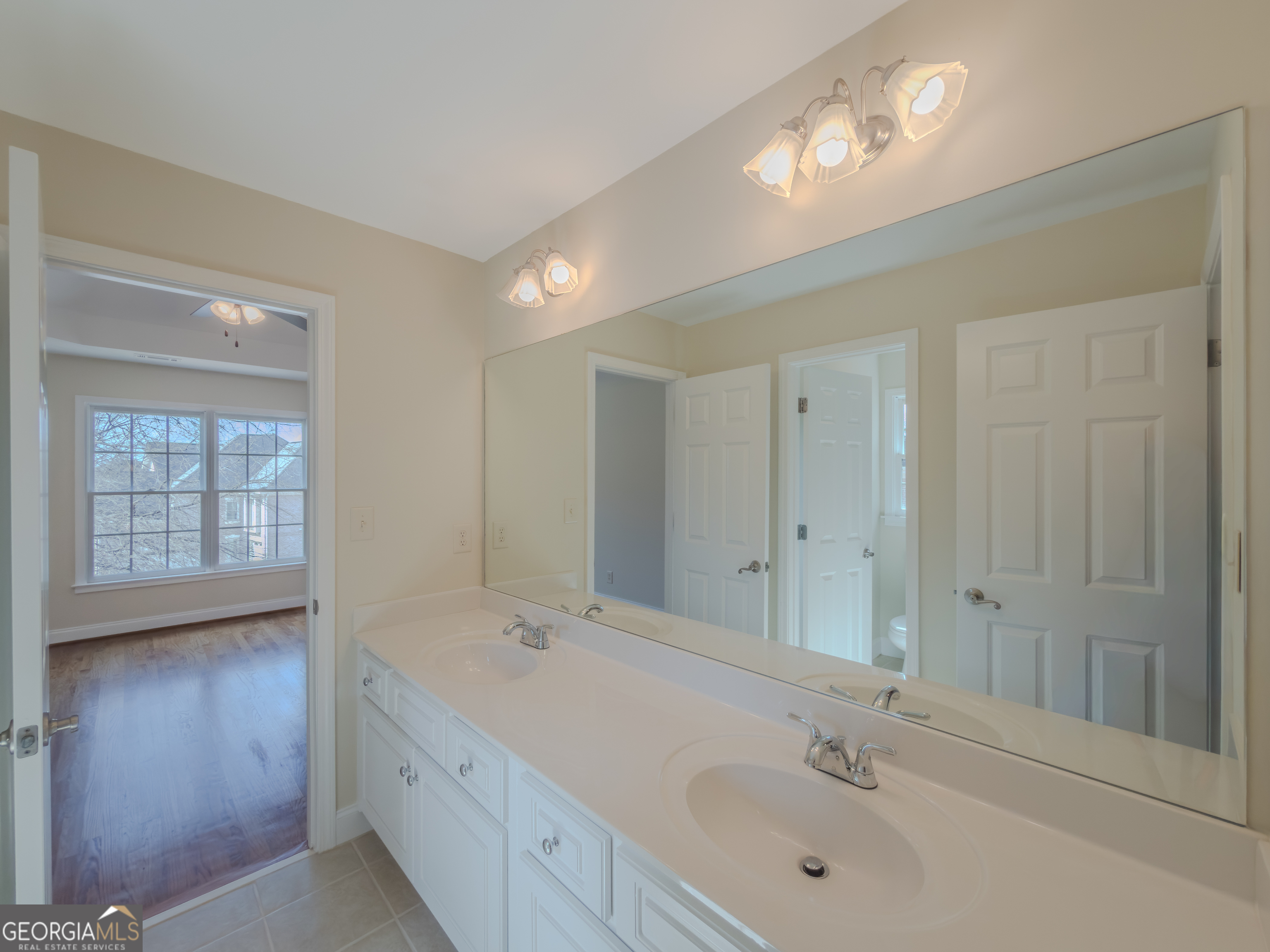 792 Grassmeade Way Snellville GA 30078