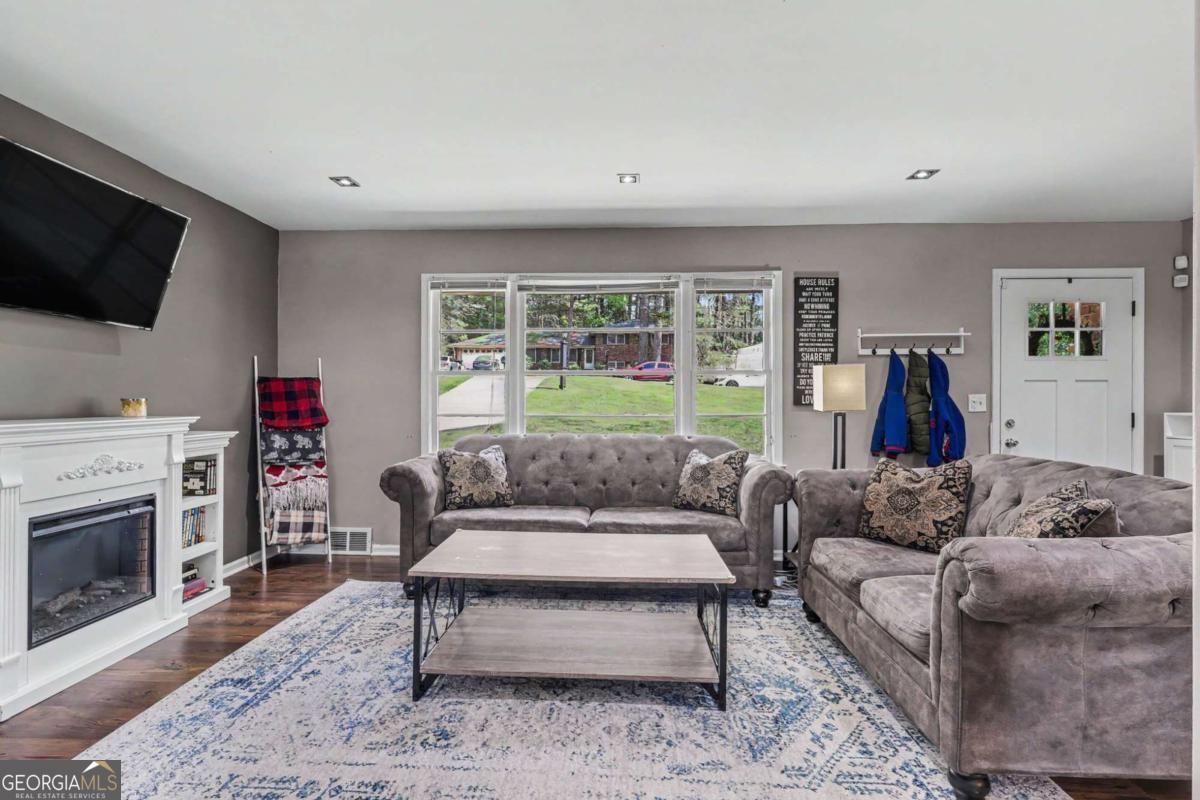 2257 Colleen Court Decatur GA 30032