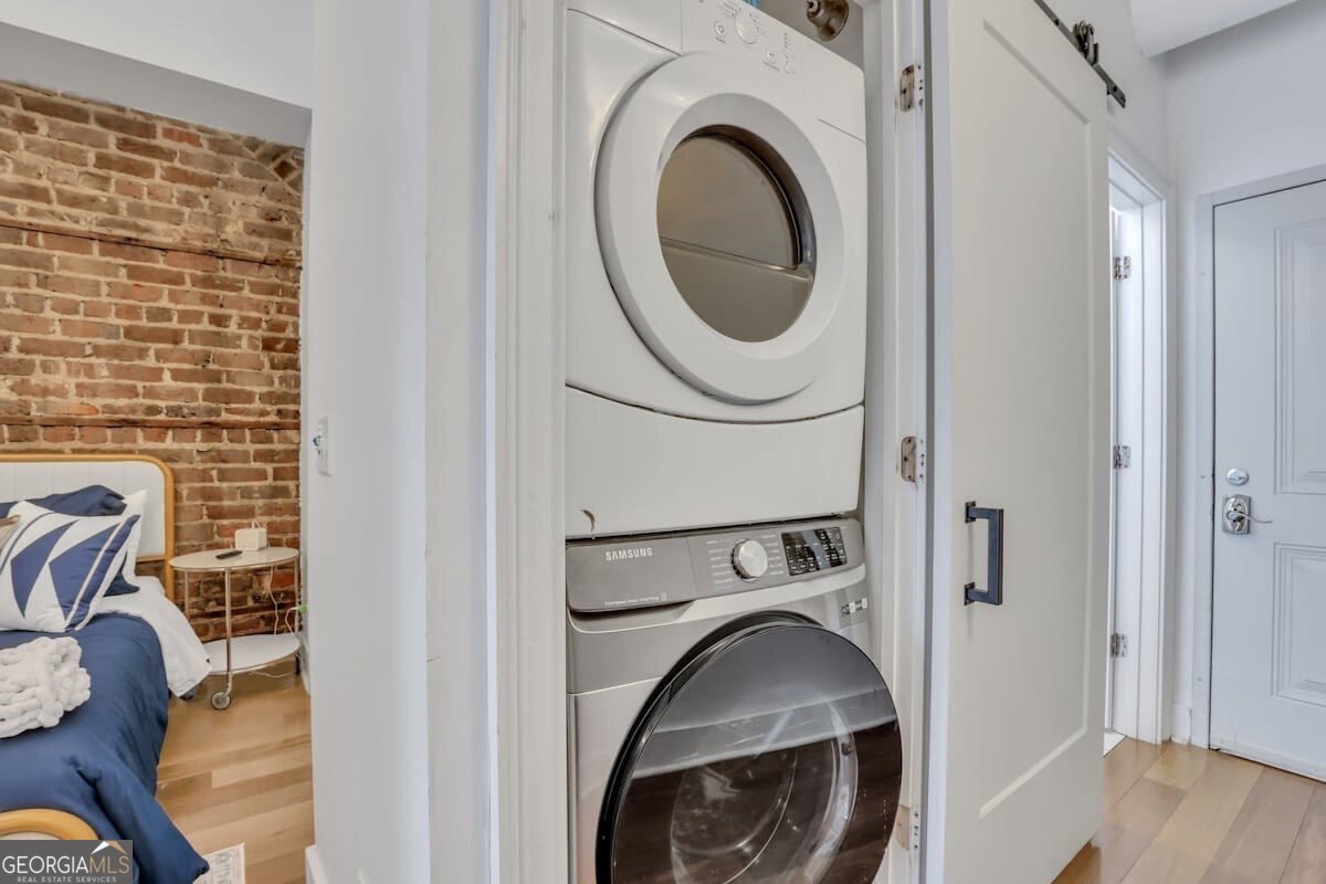 310 W Broughton Street Savannah GA 31401